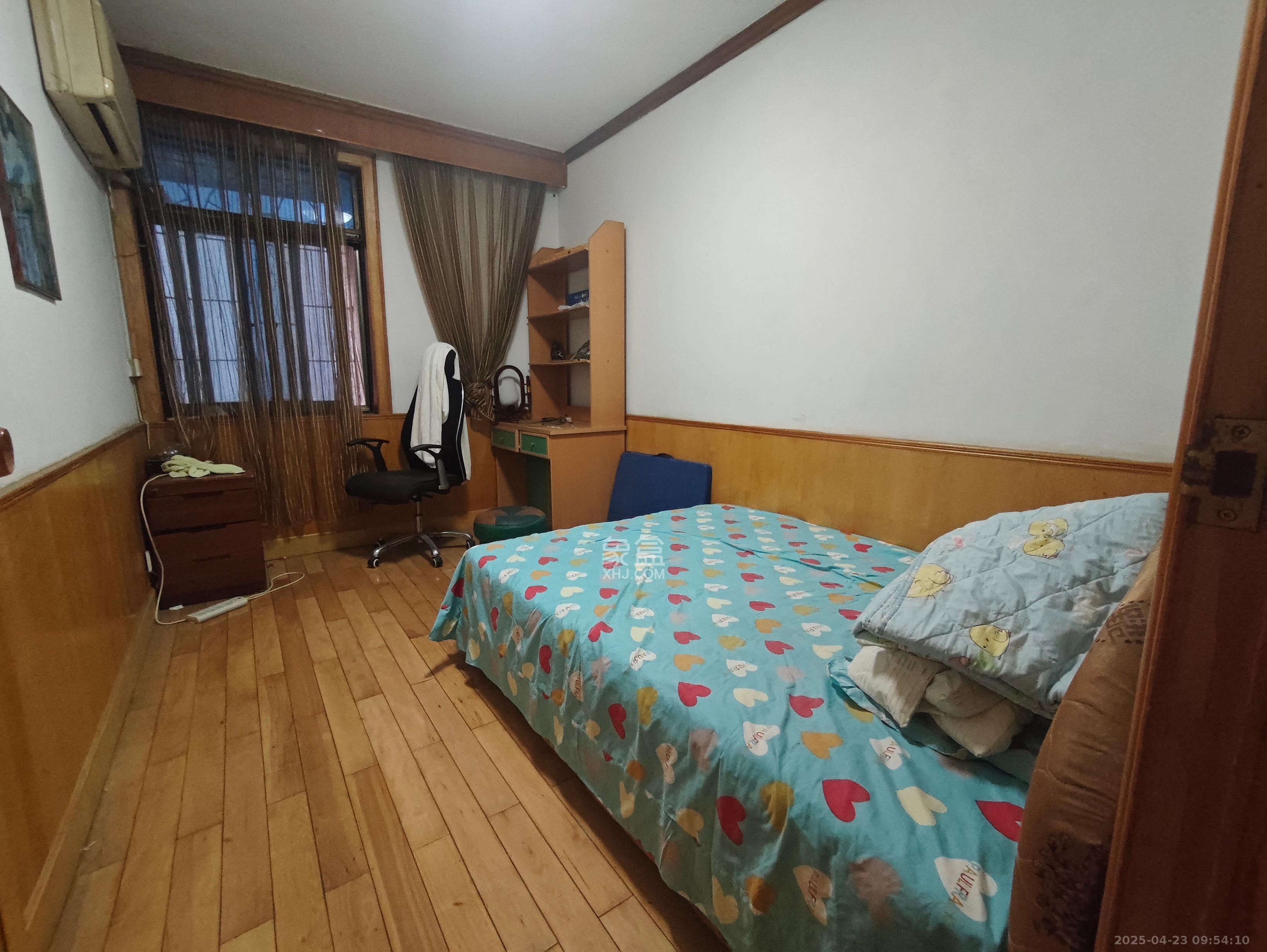 福乐凯公寓  3室2厅2卫    3600.0元/月室内图