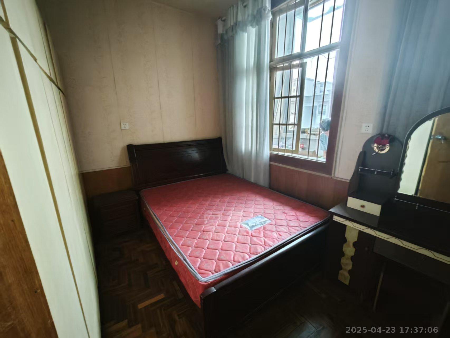 曹家巷一村 2室2厅1卫 800.0元/月 曹家巷一村 2室2厅1卫 800.0元/月室内图