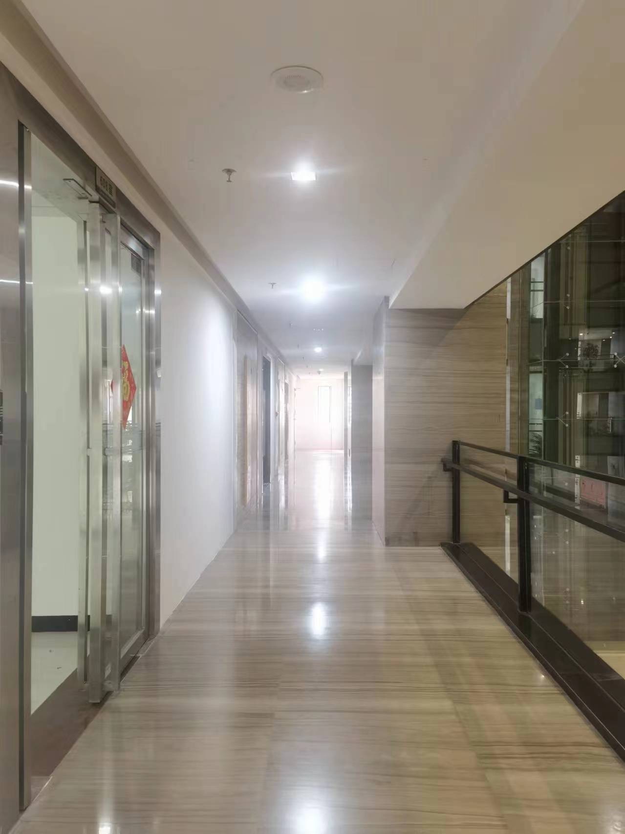 华厦银行(盛达景都商务大厦) 3室2厅0卫 14166.0元/月 华厦银行(盛达景都商务大厦) 3室2厅0卫 14166.0元/月室内图