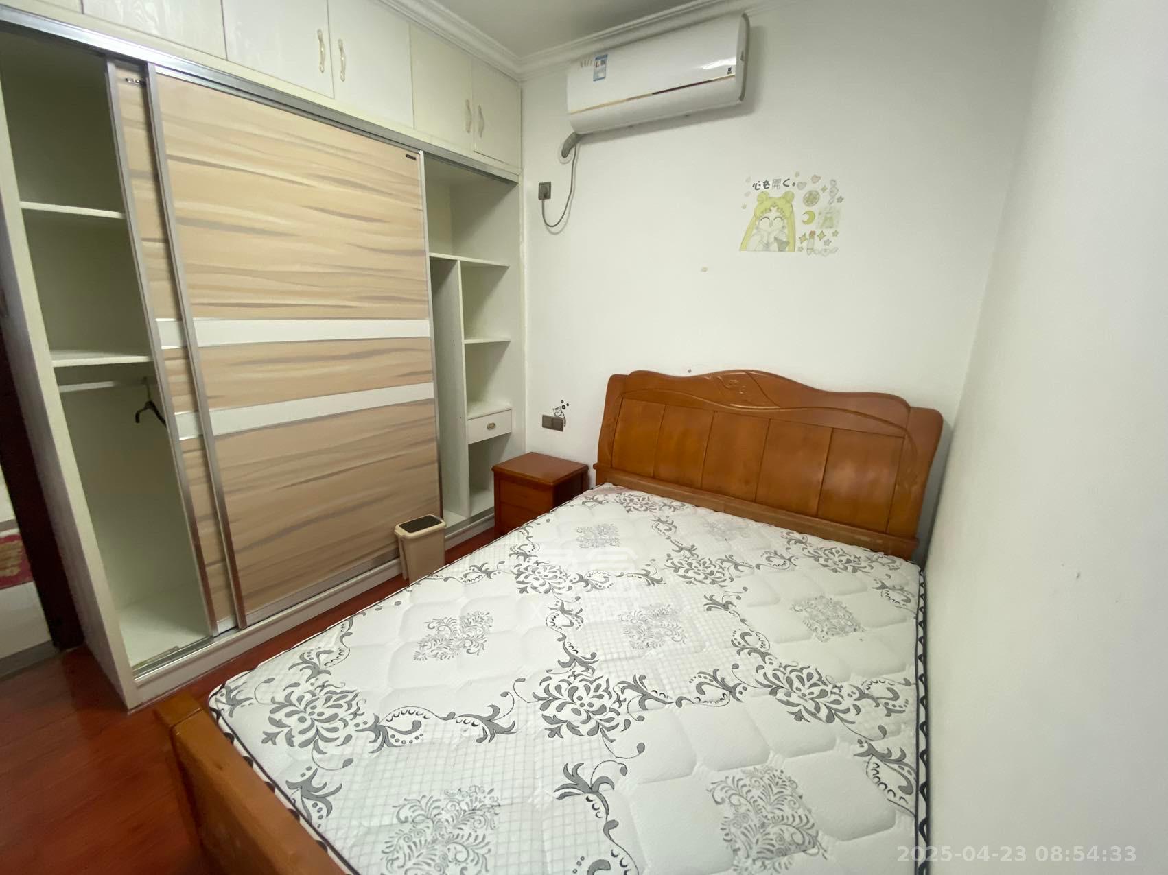 达美D6区  2室1厅1卫   2500.00元/月室内图
