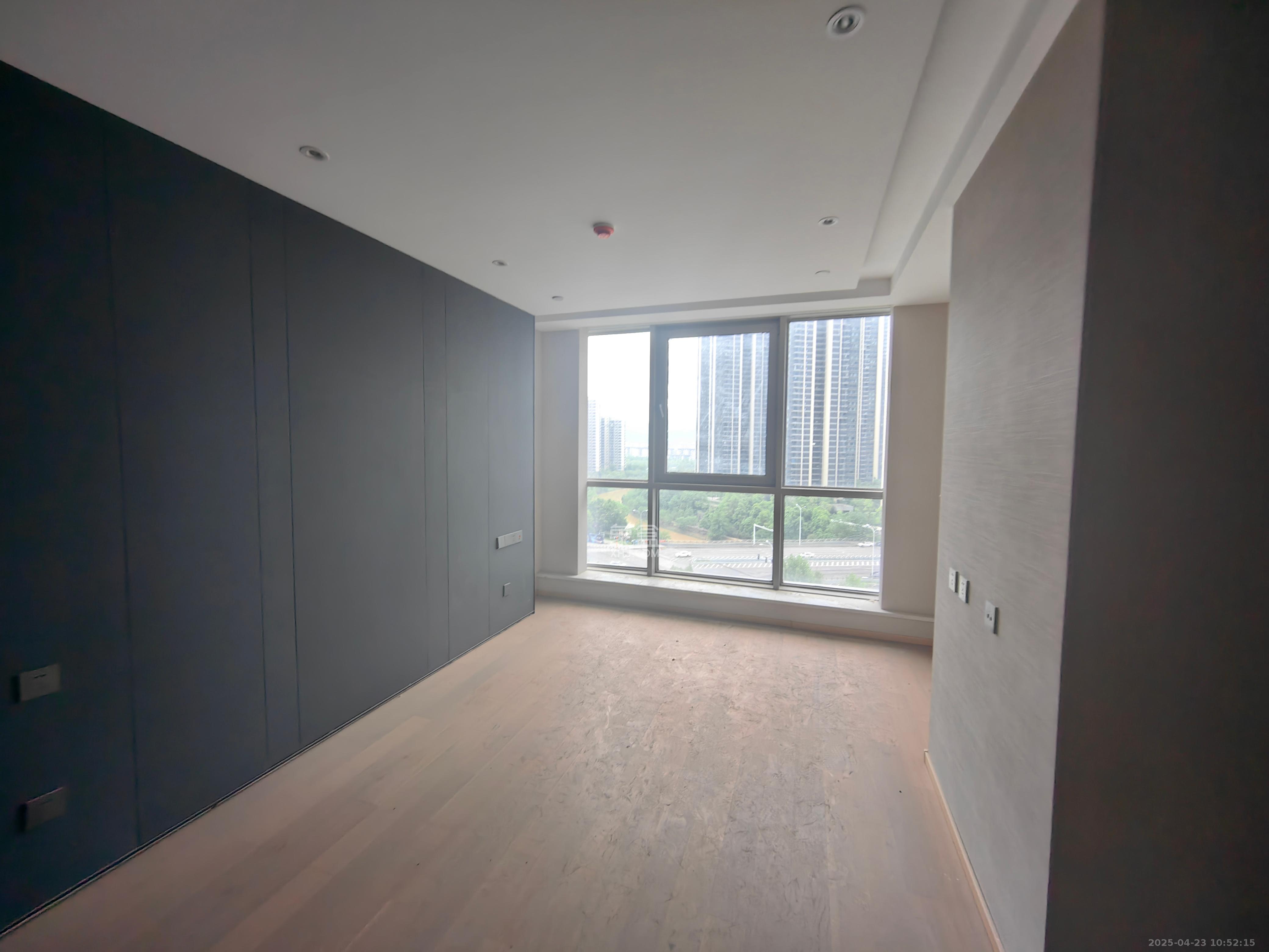 正荣梅溪紫阙台 4室2厅3卫 9000.0元/月 正荣梅溪紫阙台 4室2厅3卫 9000.0元/月室内图