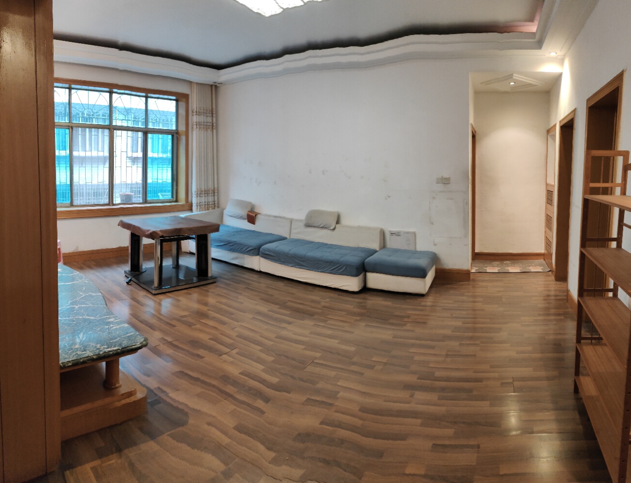 育财农贸市场(民营市场) 4室1厅1卫 29.8万 育财农贸市场(民营市场) 4室1厅1卫 29.8万客厅