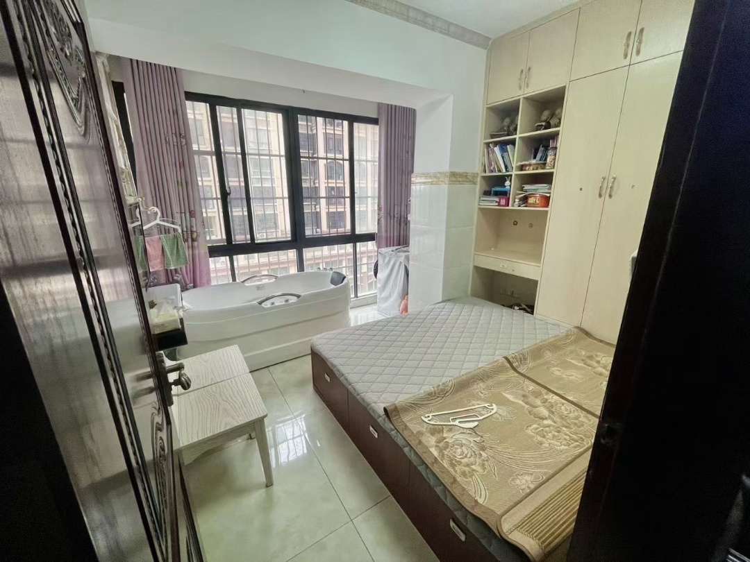 滨江花城  2室1厅1卫    69.0万 滨江花城  2室1厅1卫    69.0万室内图