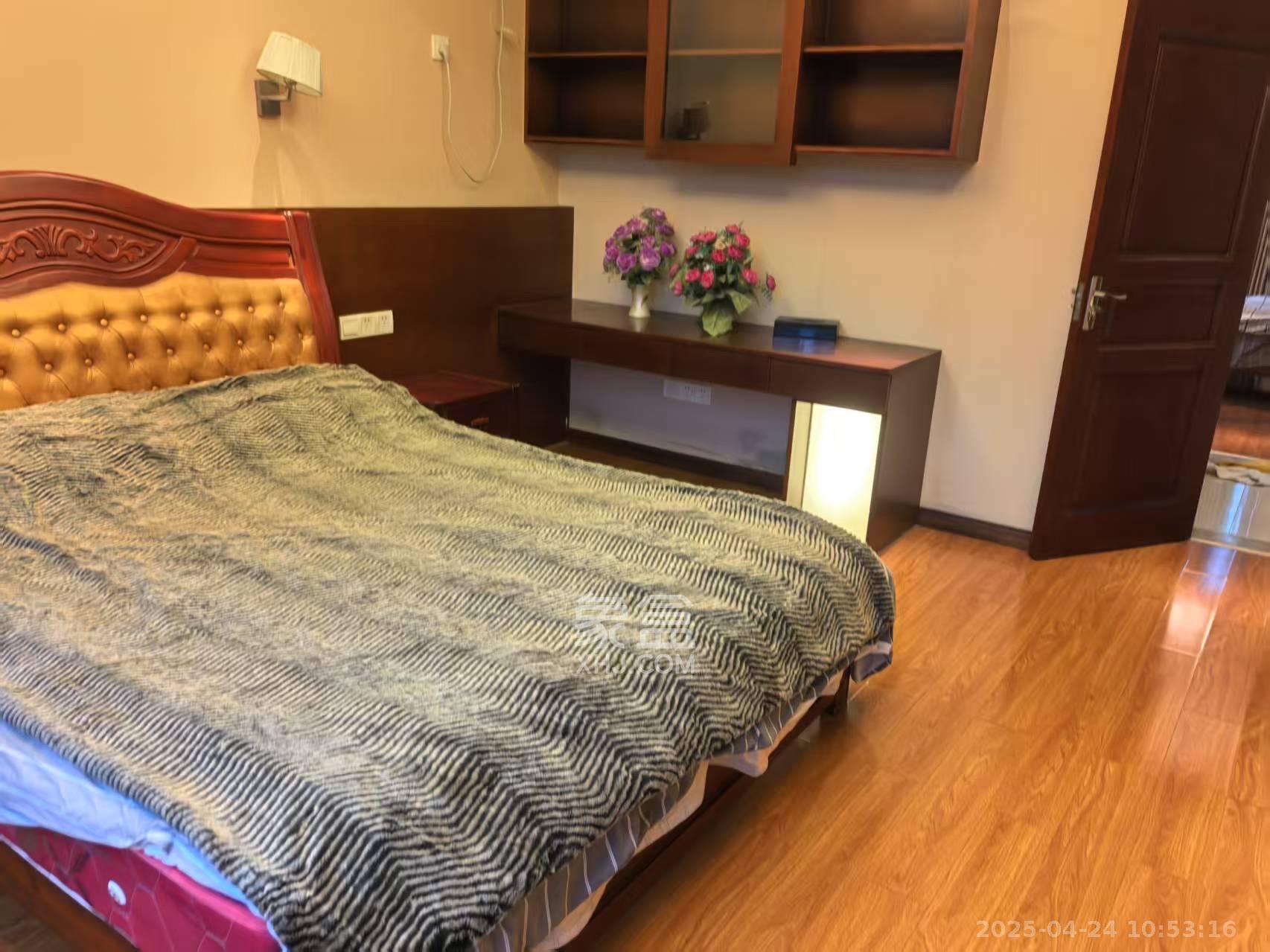 中隆国际御玺 4室2厅3卫 4200.0元/月 中隆国际御玺 4室2厅3卫 4200.0元/月室内图