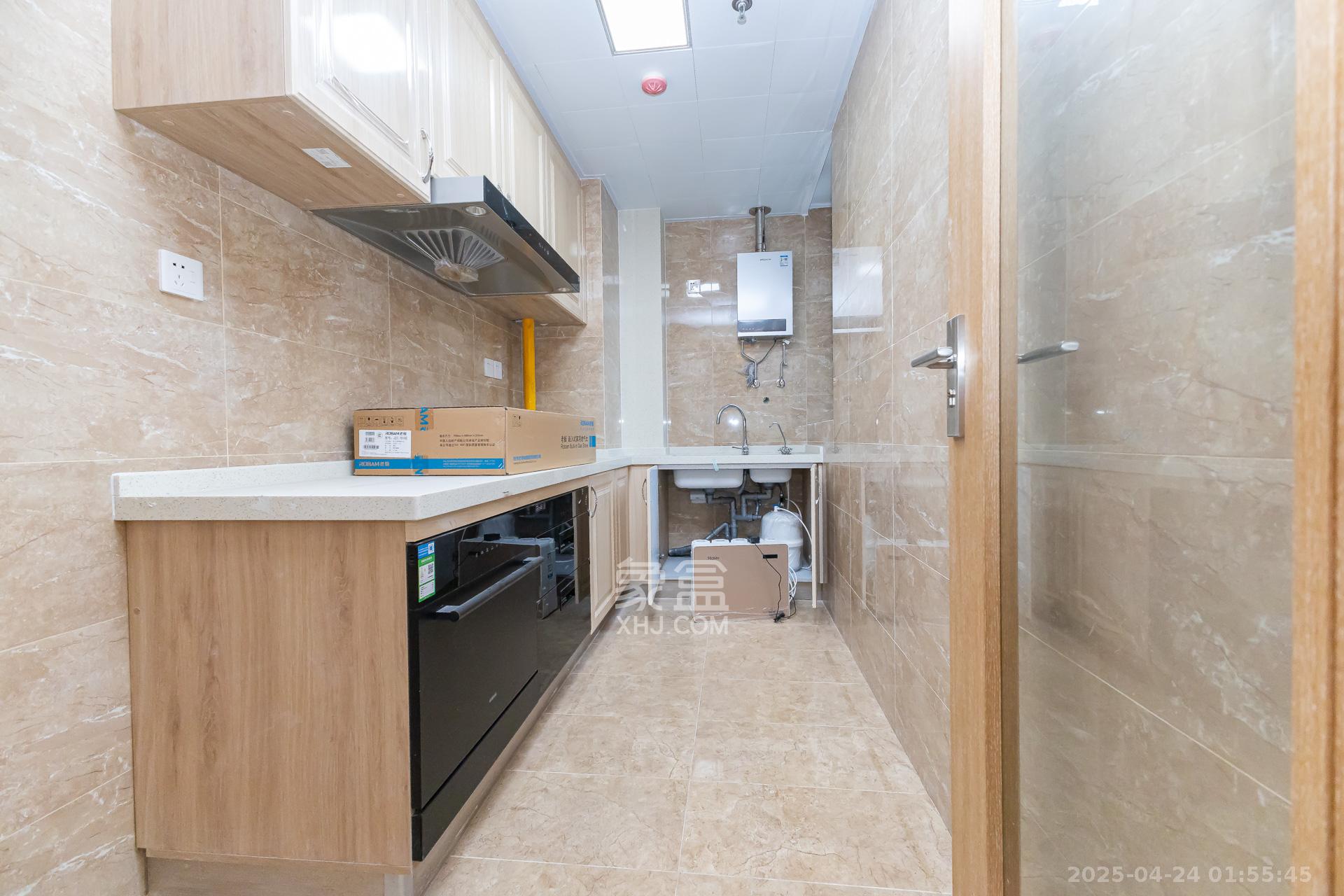 万润滨江天著 3室2厅2卫 125.0万 万润滨江天著 3室2厅2卫 125.0万厨房