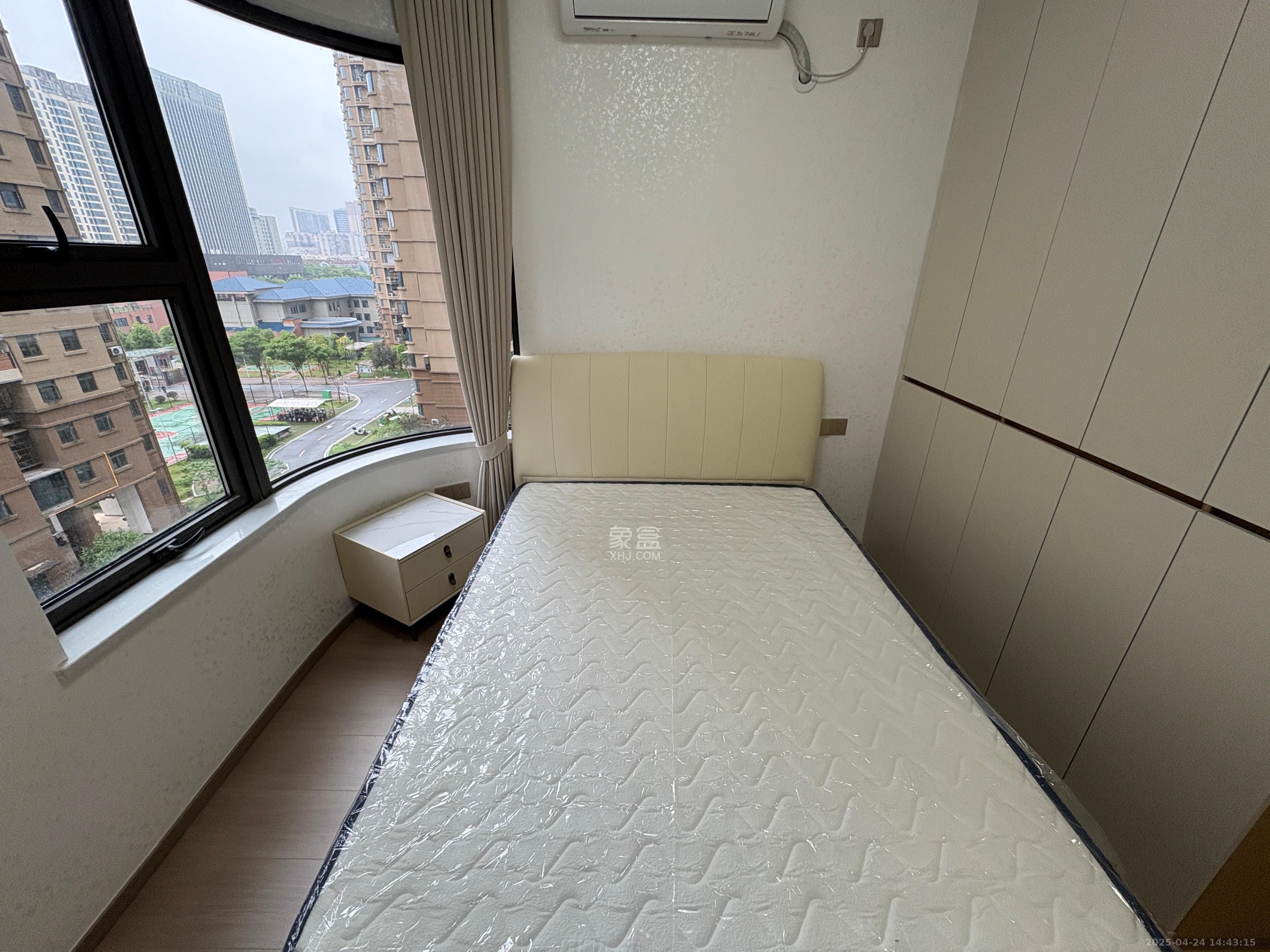 嘉雨兴园  2室1厅1卫   3200.00元/月室内图