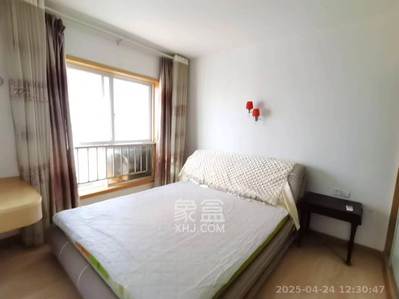 伍家岭生活广场  2室1厅1卫   2200.00元/月室内图