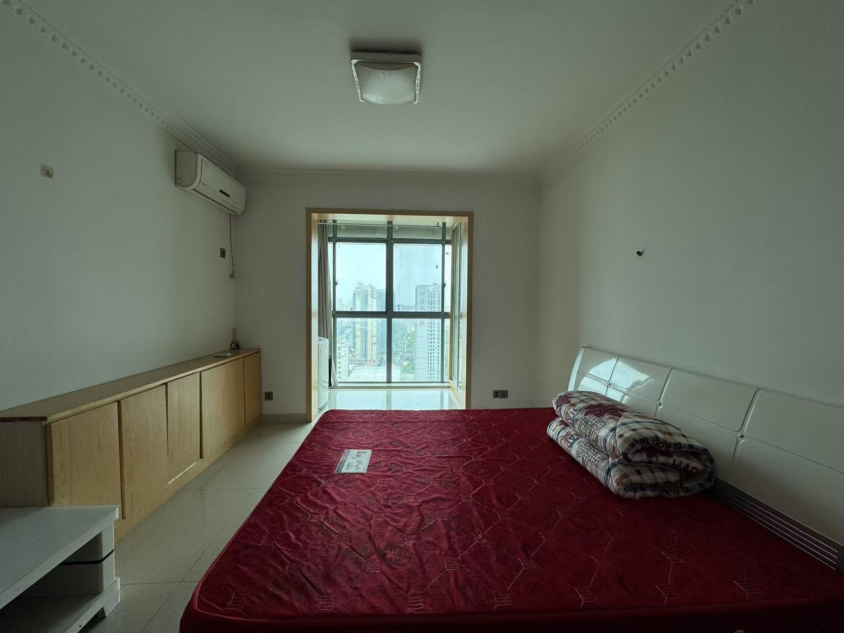 鹏利广场 1室1厅1卫 1200.0元/月 鹏利广场 1室1厅1卫 1200.0元/月室内图