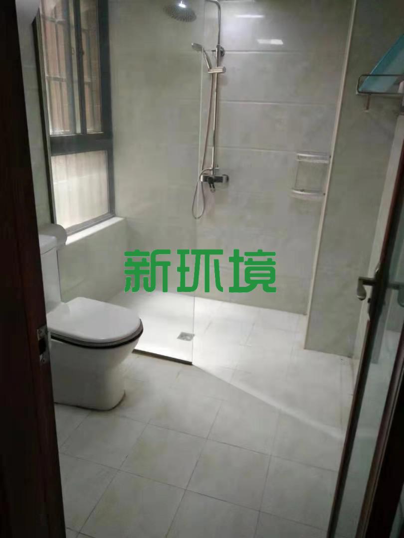 鑫成君泰  3室2厅2卫   88.00万客厅