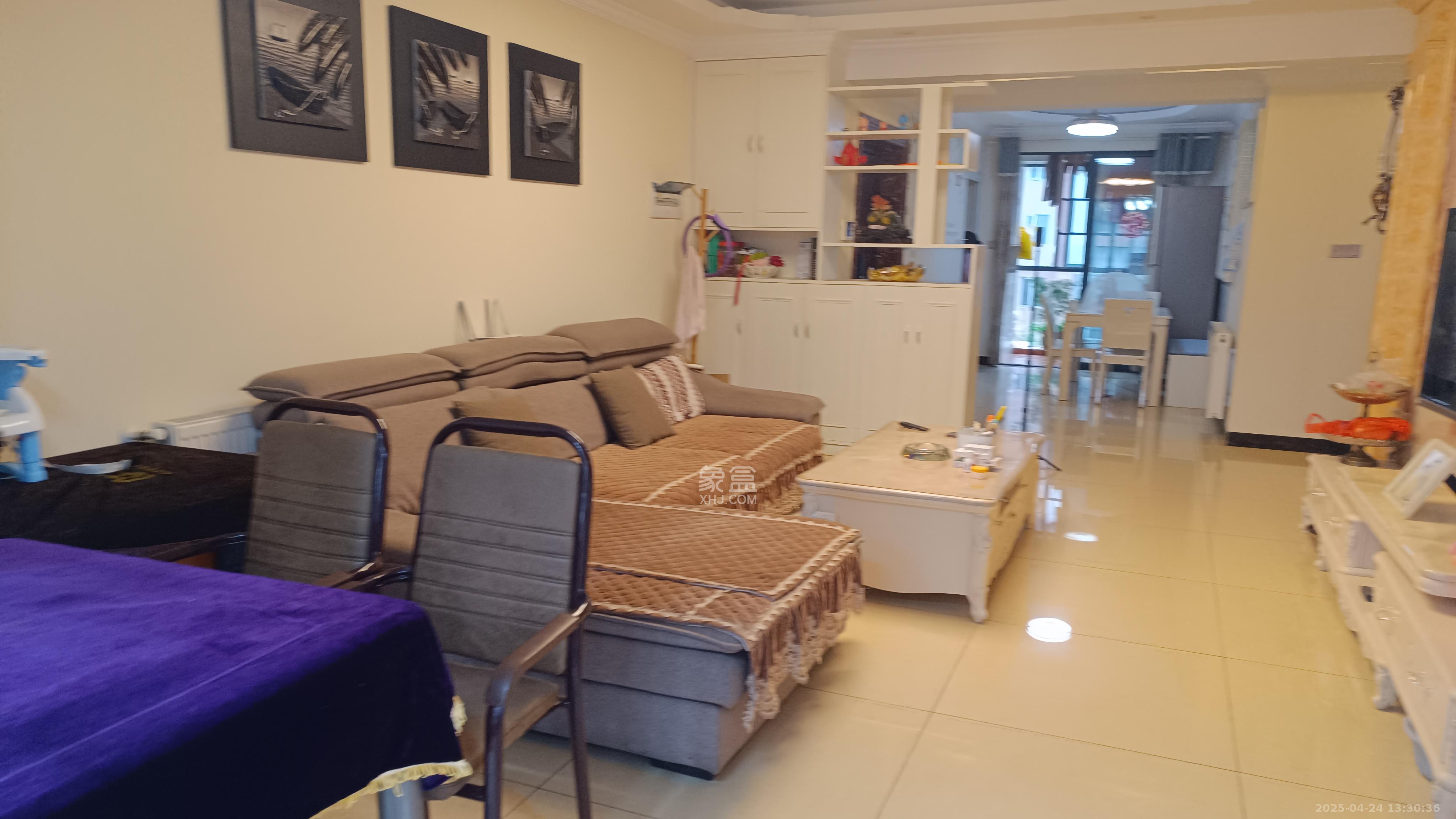 长沙欧洲城 3室2厅2卫 3500.0元/月 长沙欧洲城 3室2厅2卫 3500.0元/月室内图