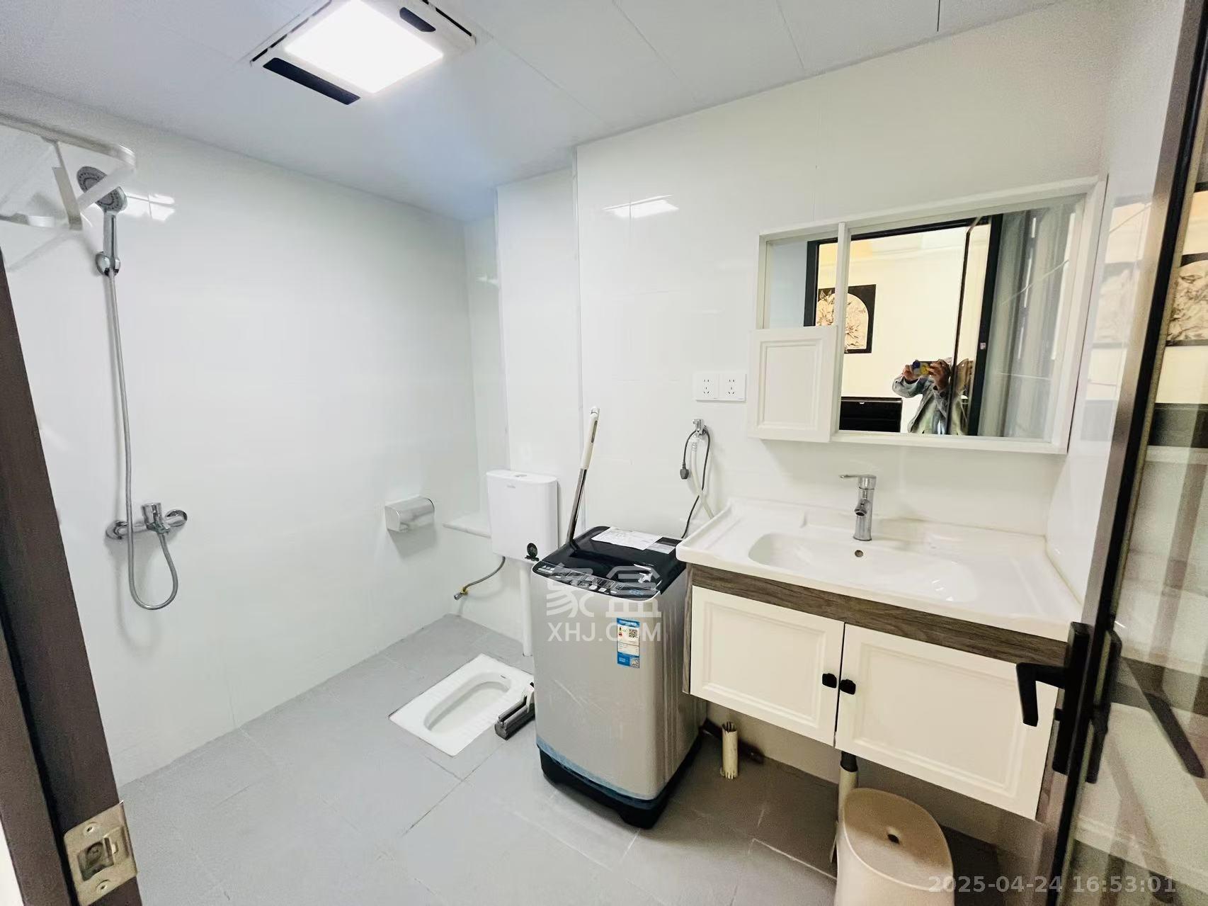 栢丽国际 1室1厅1卫 1600.0元/月 栢丽国际 1室1厅1卫 1600.0元/月室内图