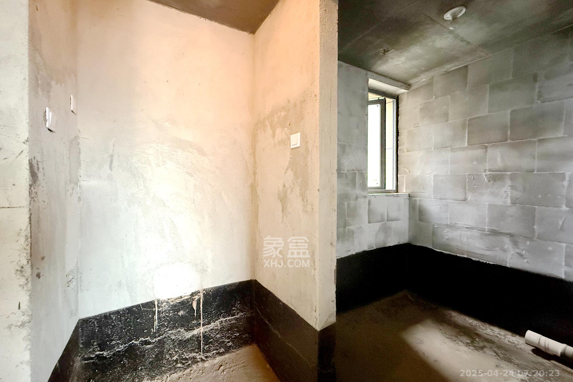 澳海澜庭 3室2厅1卫 69.5万 澳海澜庭 3室2厅1卫 69.5万其他