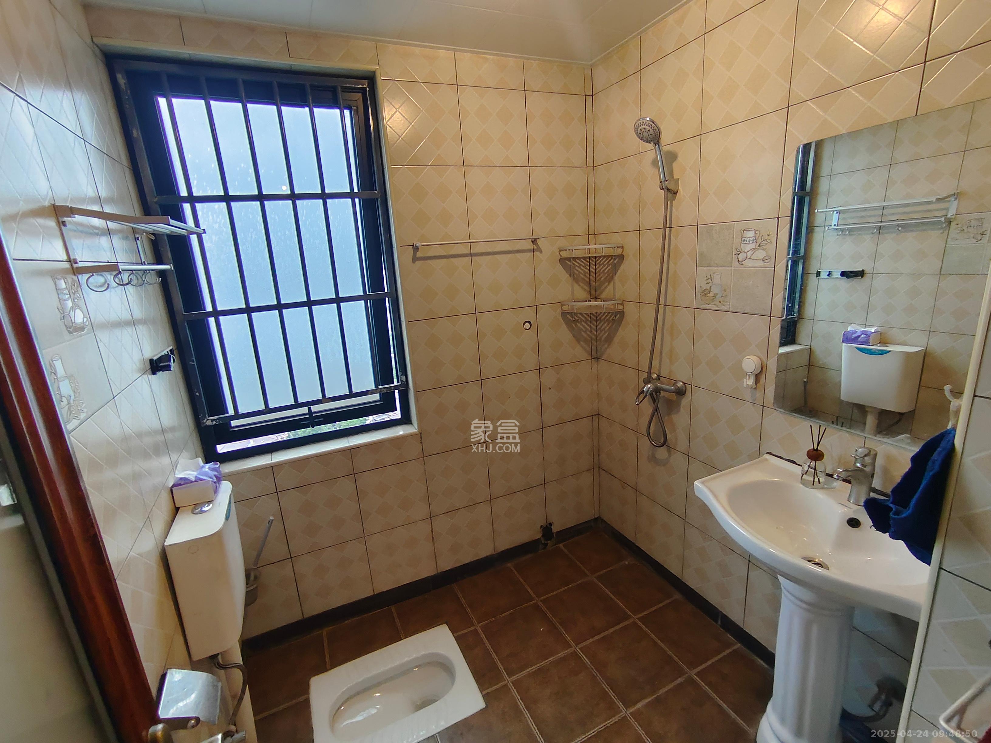 北京御园一二期(国泰嘉园)  4室2厅2卫    3500.0元/月 北京御园一二期(国泰嘉园)  4室2厅2卫    3500.0元/月室内图