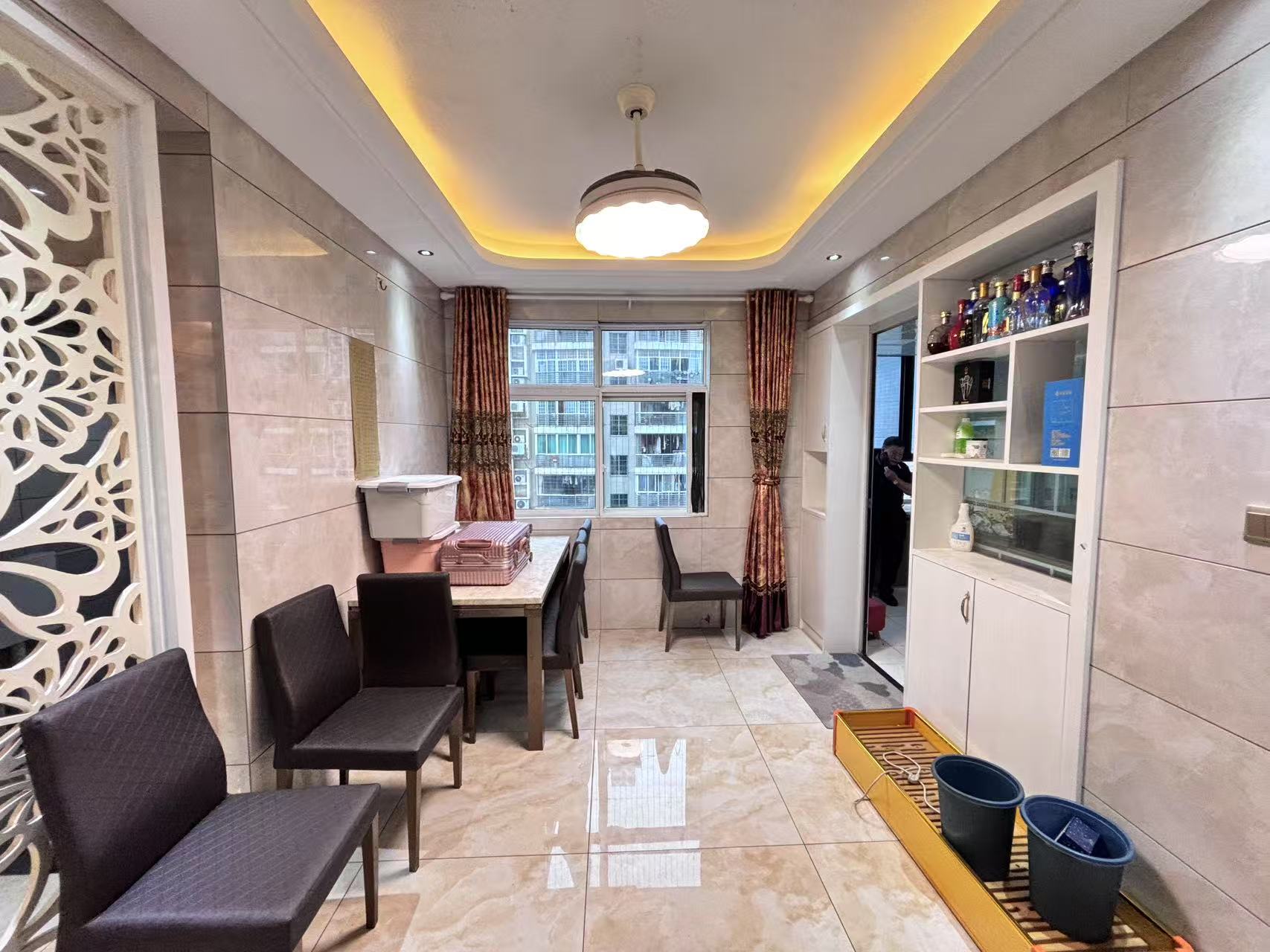 金碧花园 3室2厅2卫 68.0万 金碧花园 3室2厅2卫 68.0万室内图