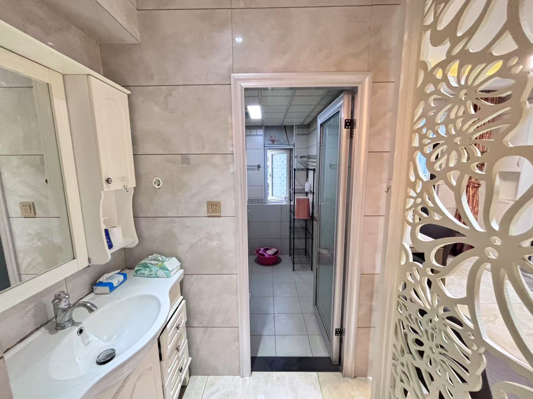 金碧花园 3室2厅2卫 68.0万 金碧花园 3室2厅2卫 68.0万室内图