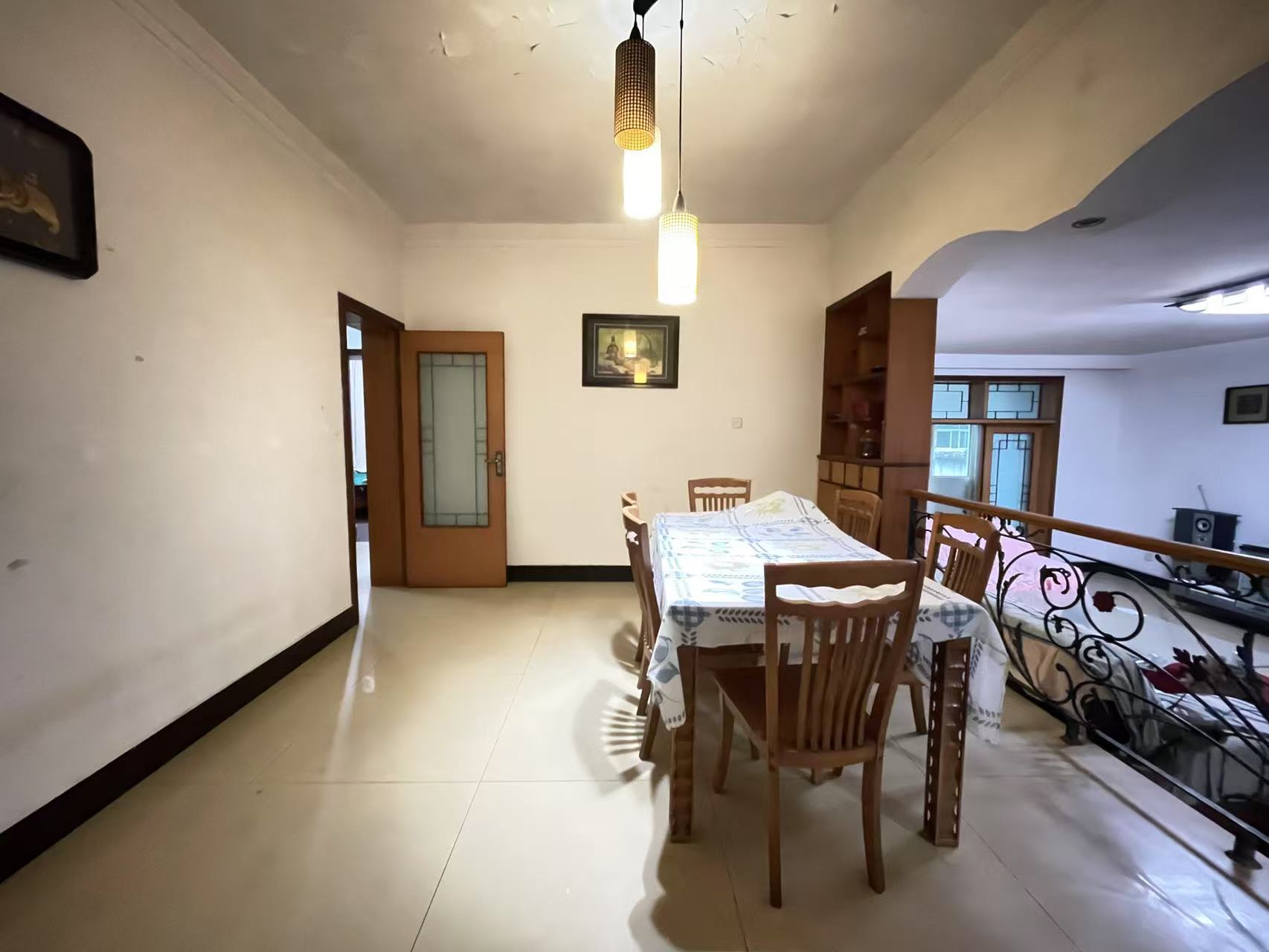 珠江花园 4室2厅2卫 37.0万 珠江花园 4室2厅2卫 37.0万室内图