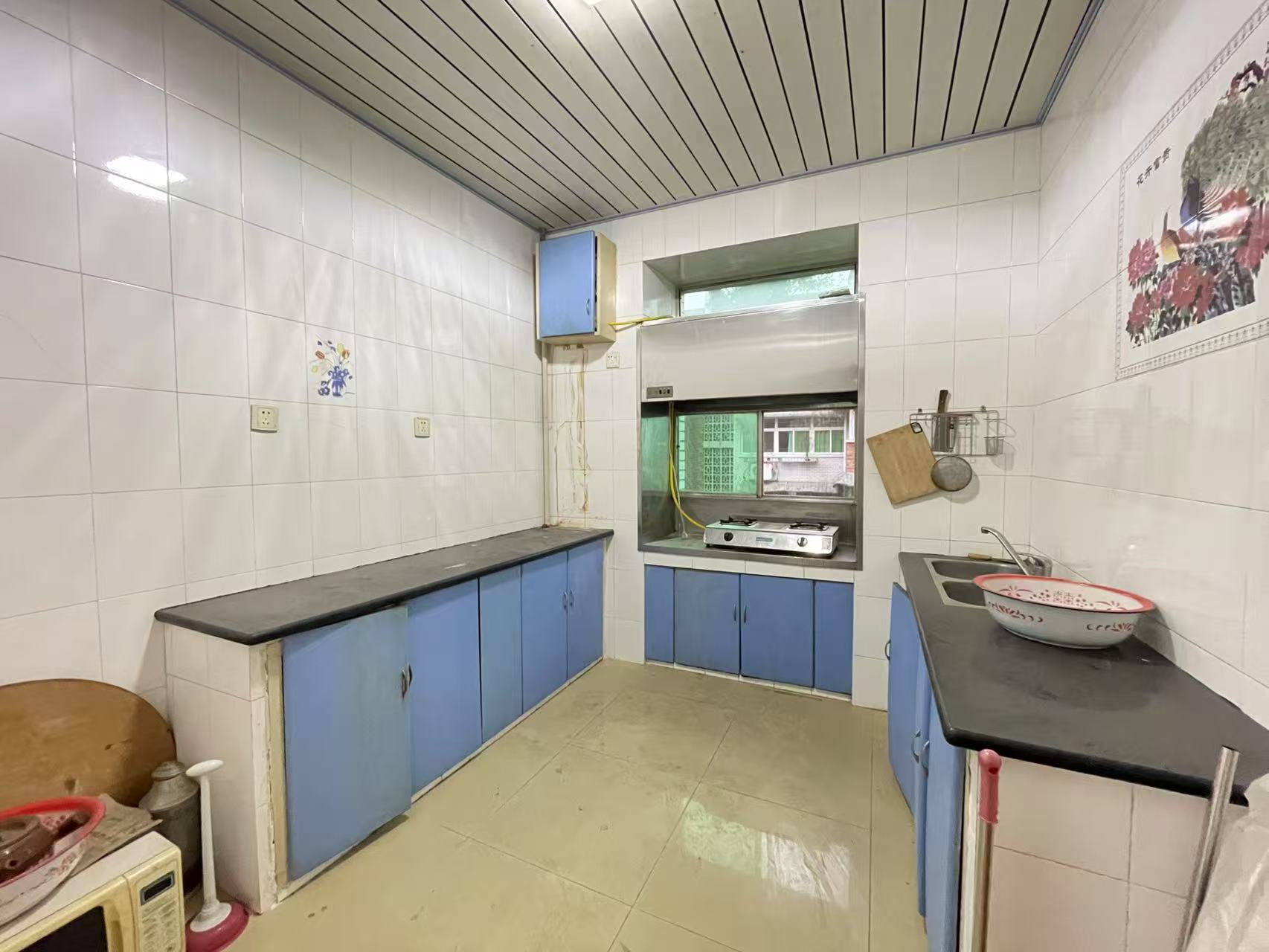 珠江花园 4室2厅2卫 37.0万 珠江花园 4室2厅2卫 37.0万室内图