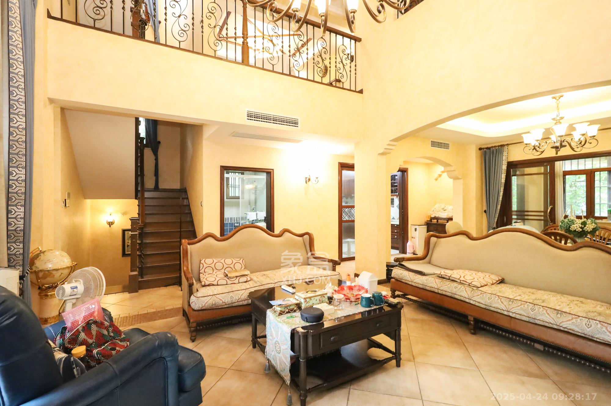 万业巴厘岛  1室0厅0卫    450.0万 万业巴厘岛  1室0厅0卫    450.0万