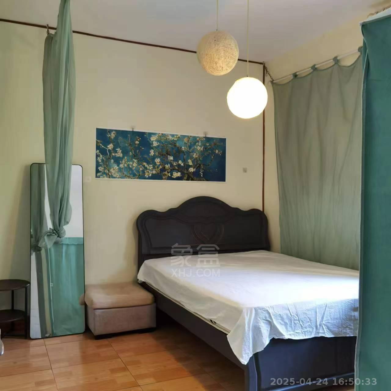 铁路小区 2室2厅1卫 1200.0元/月 铁路小区 2室2厅1卫 1200.0元/月室内图