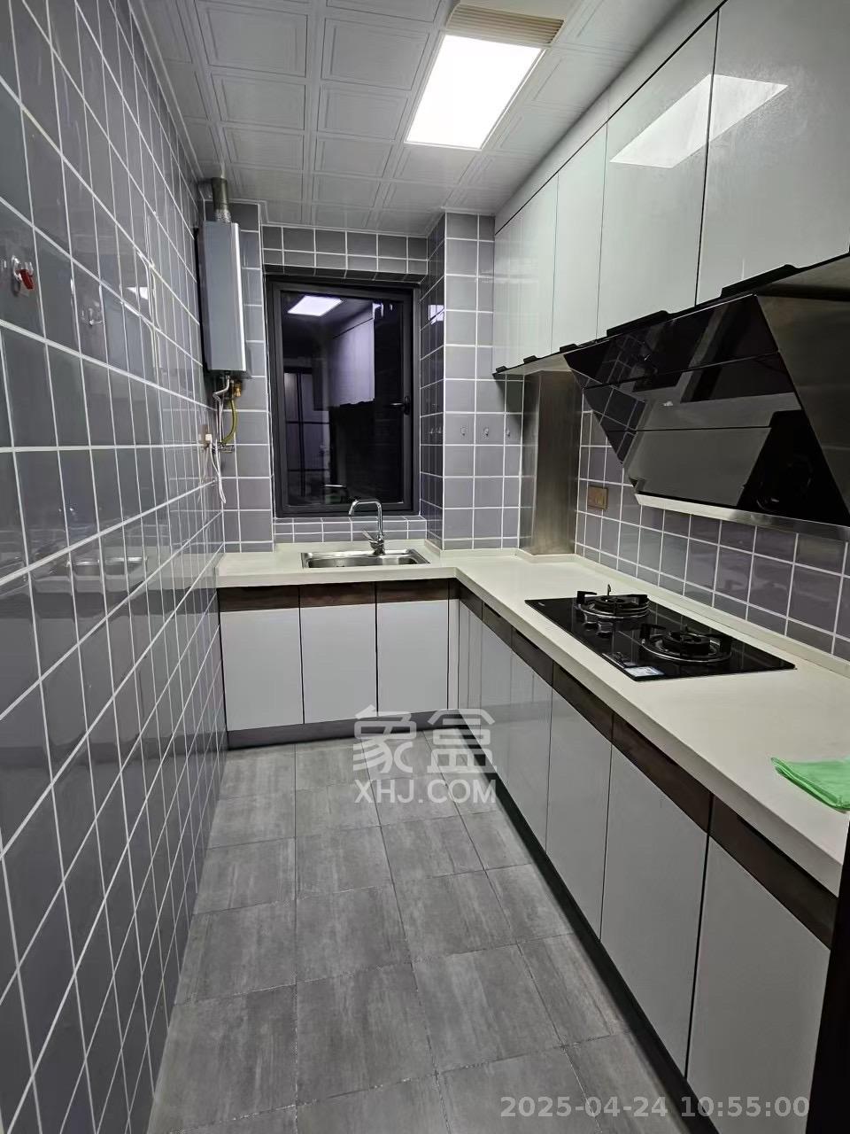 恒基凯旋门三期  2室1厅1卫   2300.00元/月室内图