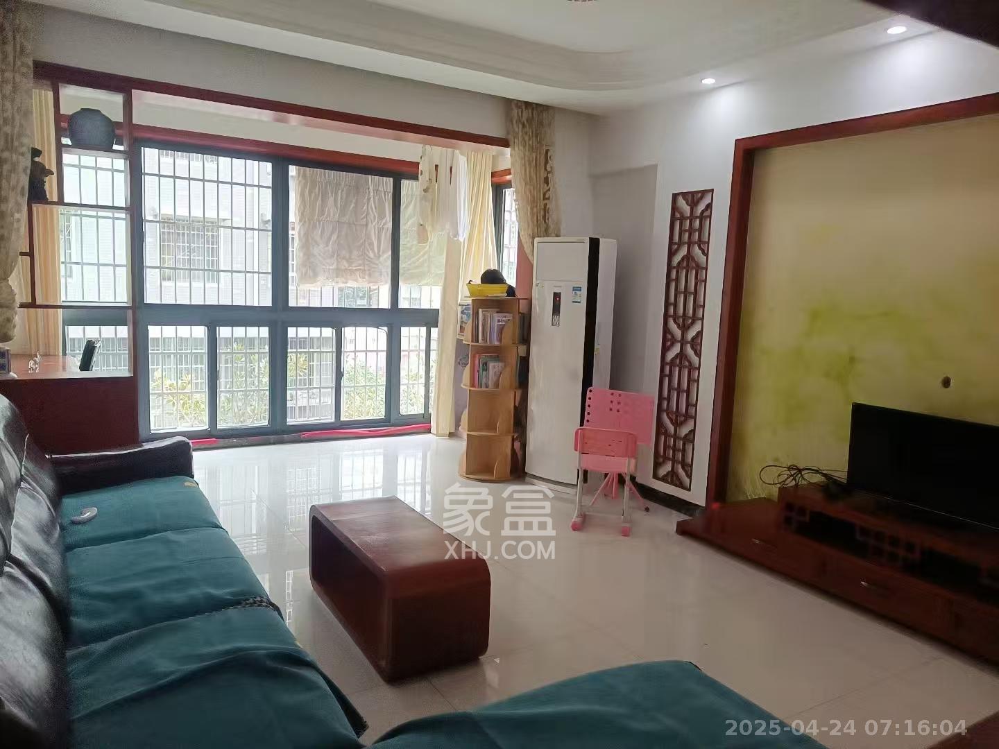 黄鹤小区3片 3室2厅2卫 2300.0元/月 黄鹤小区3片 3室2厅2卫 2300.0元/月室内图