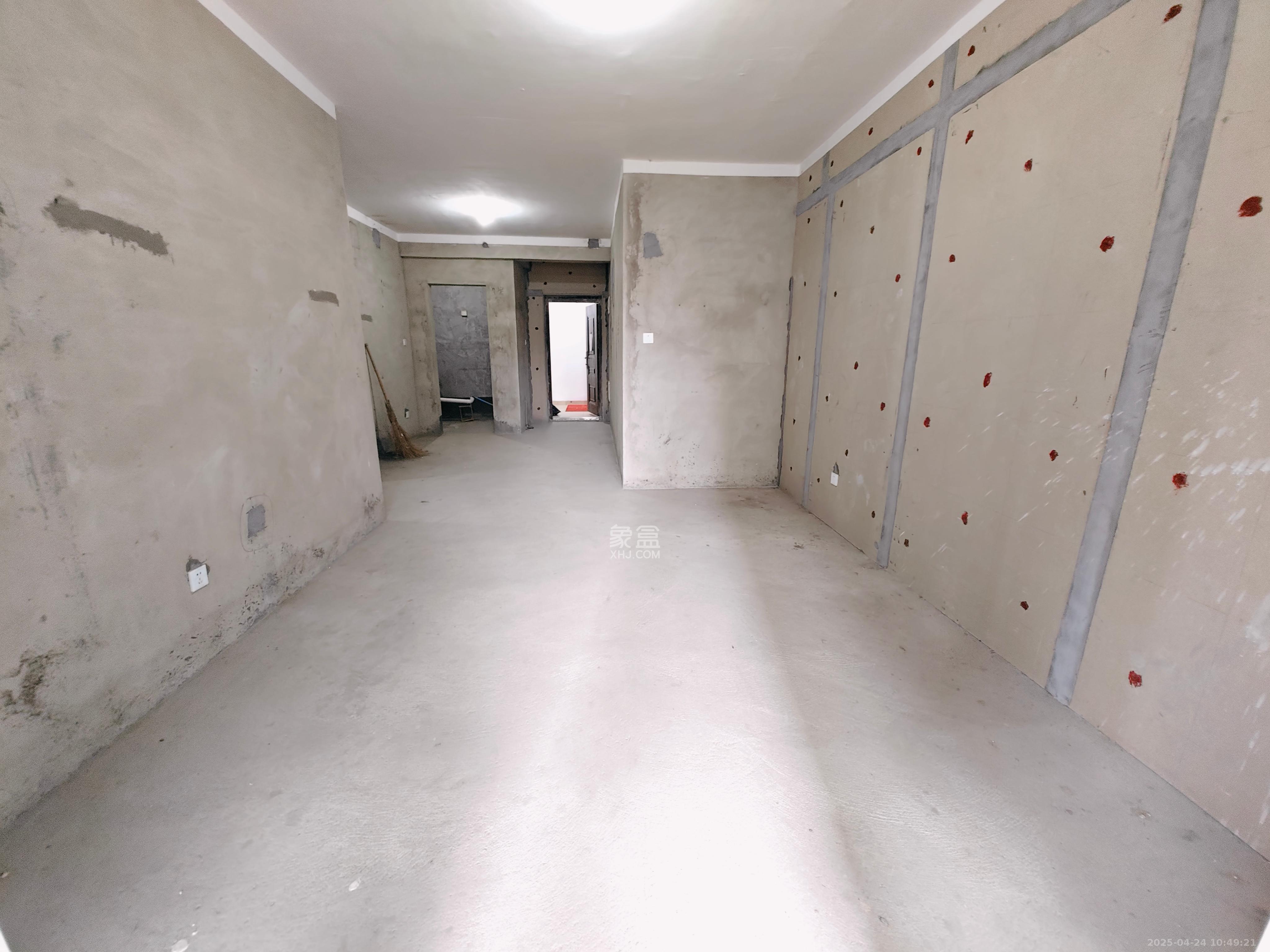 克拉美丽山庄(晟领国际)  3室2厅2卫    1000.0元/月 克拉美丽山庄(晟领国际)  3室2厅2卫    1000.0元/月