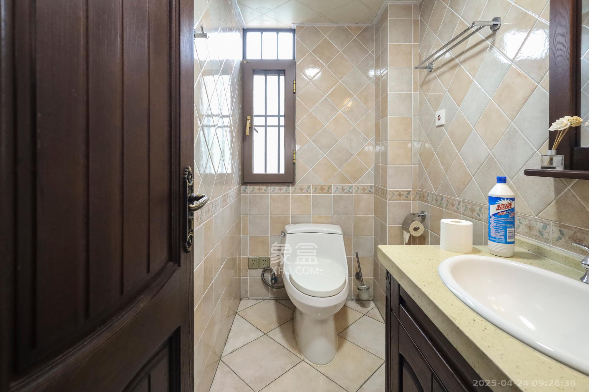 万业巴厘岛 1室0厅0卫 450.0万 万业巴厘岛 1室0厅0卫 450.0万其他