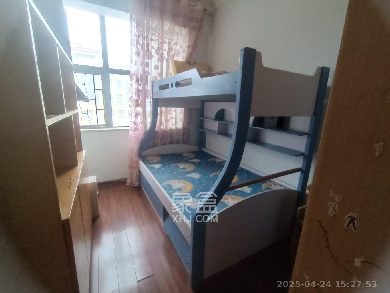 长盛岚庭  3室2厅1卫    1800.0元/月 长盛岚庭  3室2厅1卫    1800.0元/月室内图