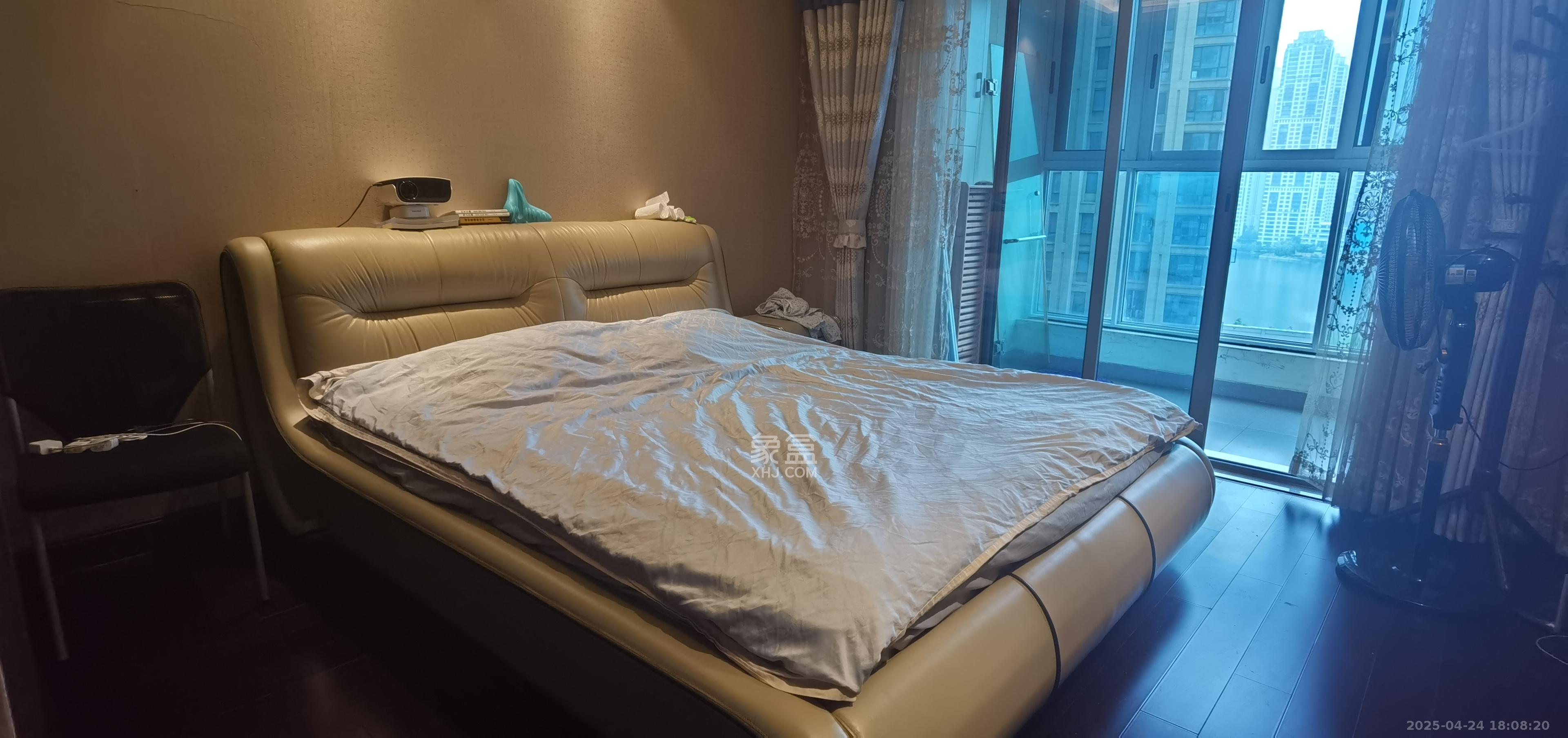 梅溪湖金茂府(金茂广场)(金茂览秀城) 4室2厅2卫 4500.0元/月 梅溪湖金茂府(金茂广场)(金茂览秀城) 4室2厅2卫 4500.0元/月室内图