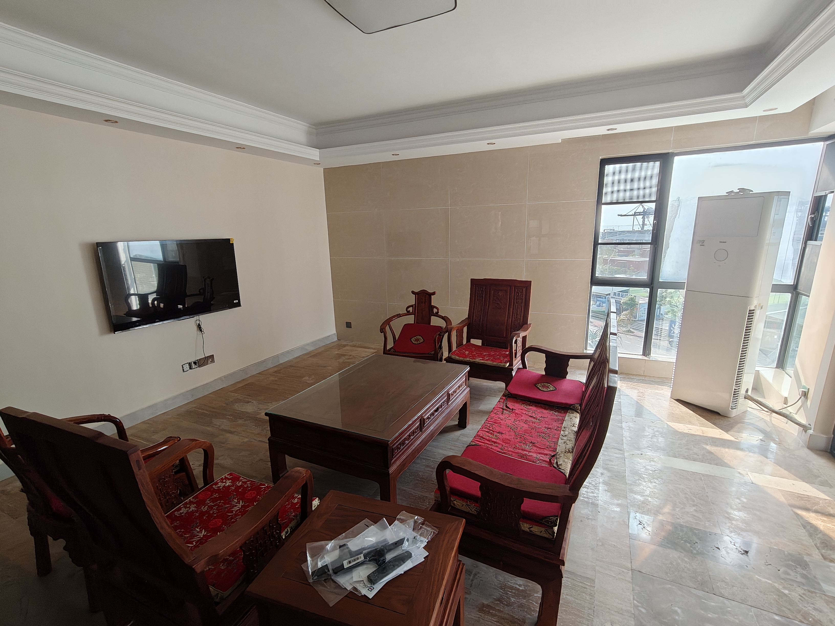 丽晶温泉海景花园二期(丽晶维港、丽晶海景花园) 5室2厅2卫 5500.0元/月 丽晶温泉海景花园二期(丽晶维港、丽晶海景花园) 5室2厅2卫 5500.0元/月户型图