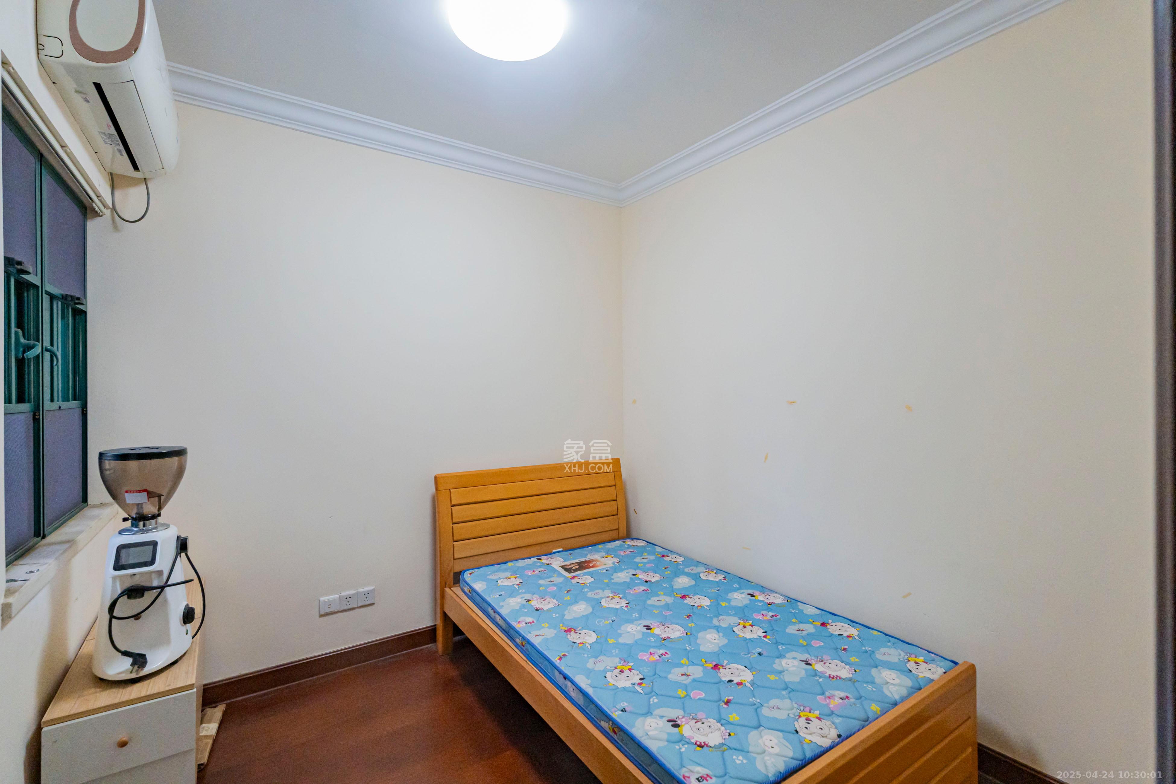 恒大雅苑  3室2厅2卫    2600.0元/月 恒大雅苑  3室2厅2卫    2600.0元/月