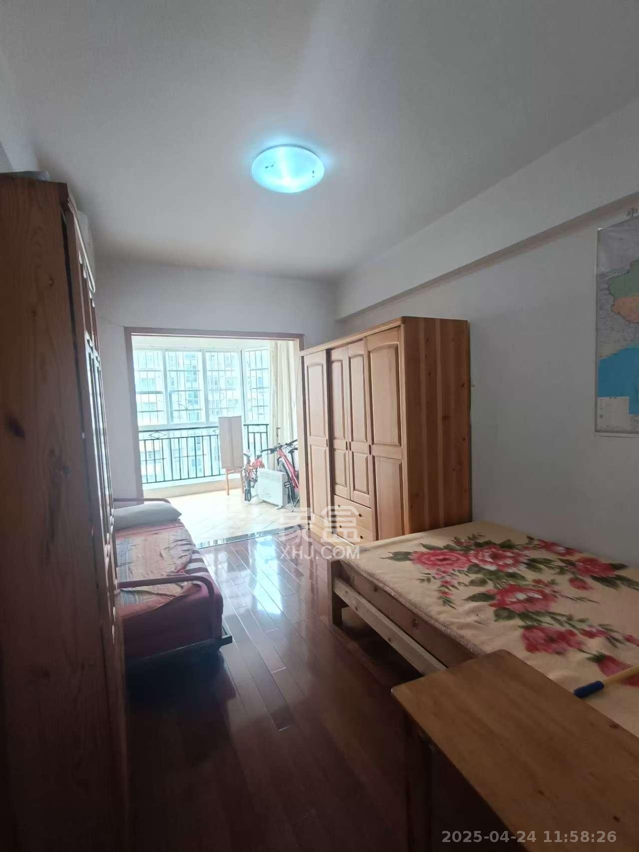 山水庭院  3室2厅2卫    2300.0元/月 山水庭院  3室2厅2卫    2300.0元/月室内图