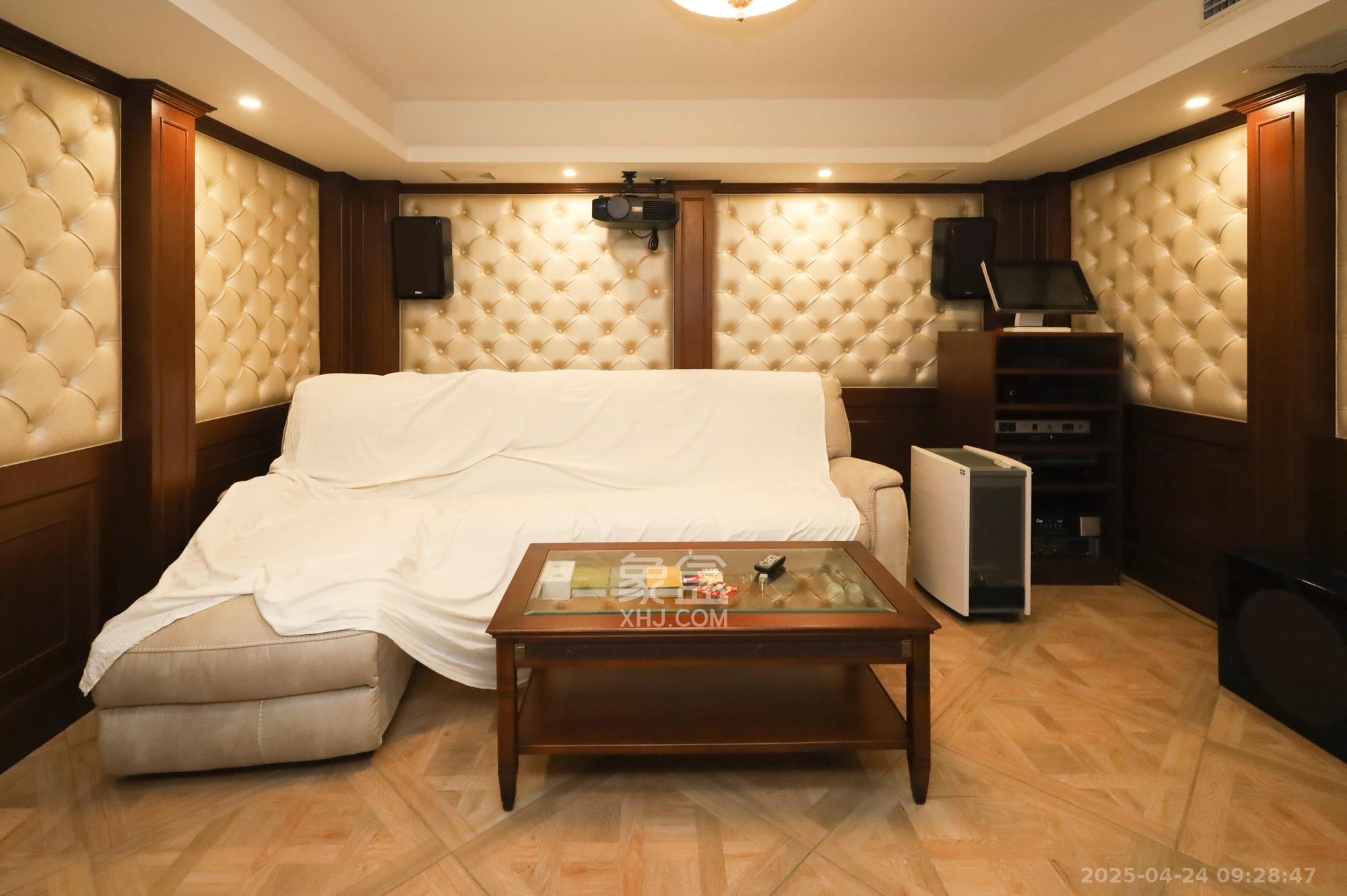 万业巴厘岛 1室0厅0卫 450.0万 万业巴厘岛 1室0厅0卫 450.0万其他