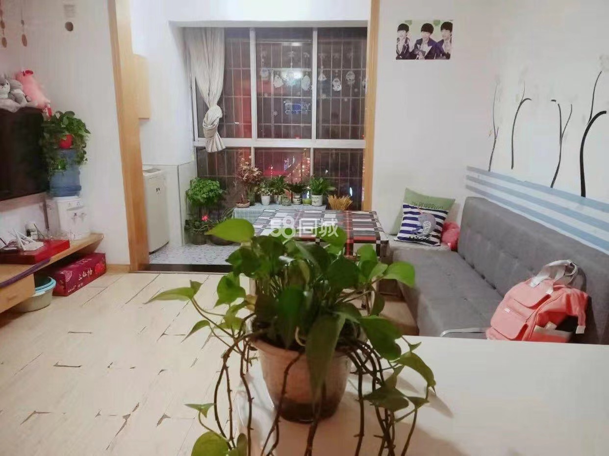 星海名都  2室1厅1卫    1380.0元/月室内图