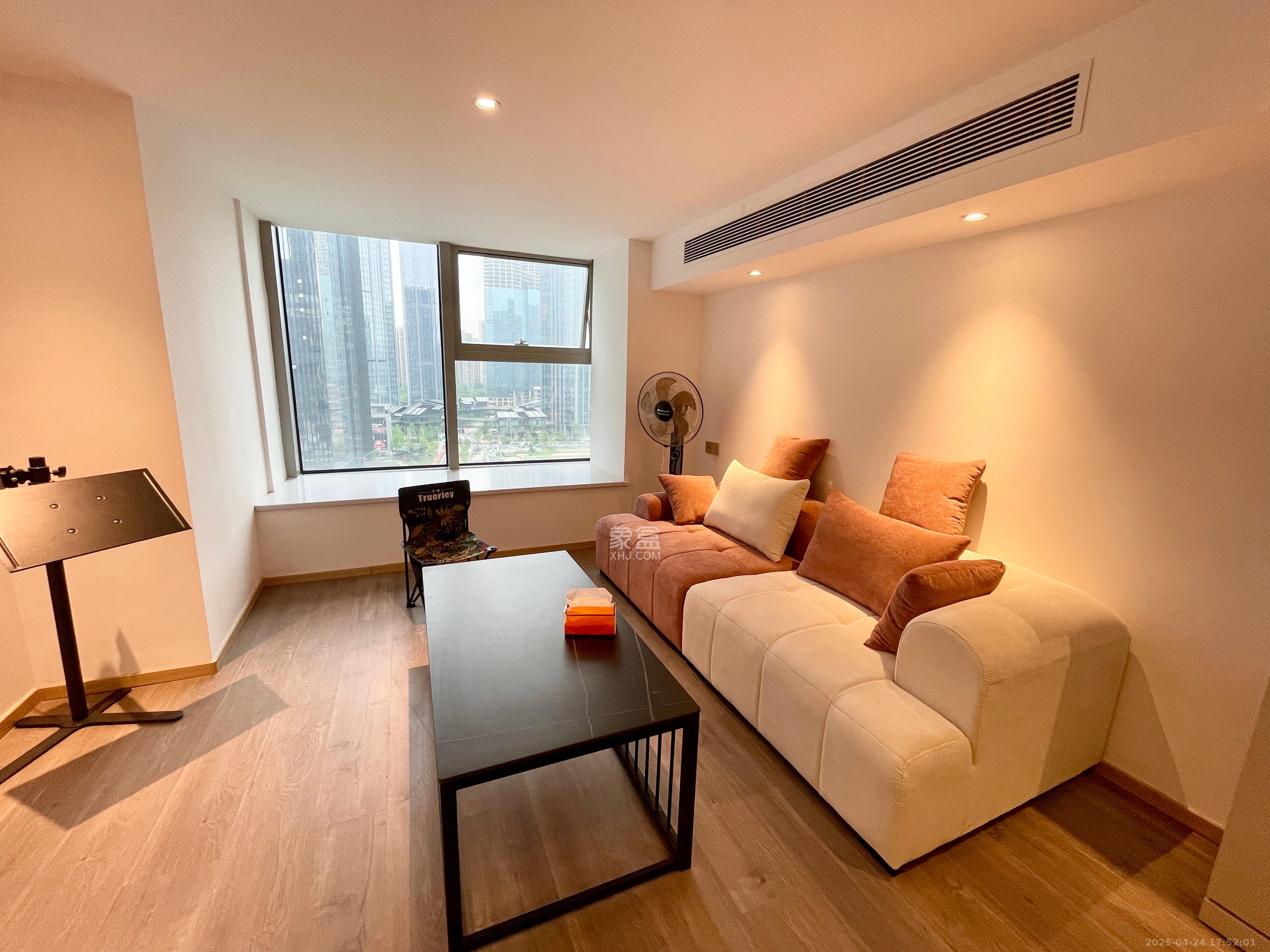 正荣梅溪紫阙台  2室1厅1卫    2500.0元/月 正荣梅溪紫阙台  2室1厅1卫    2500.0元/月室内图