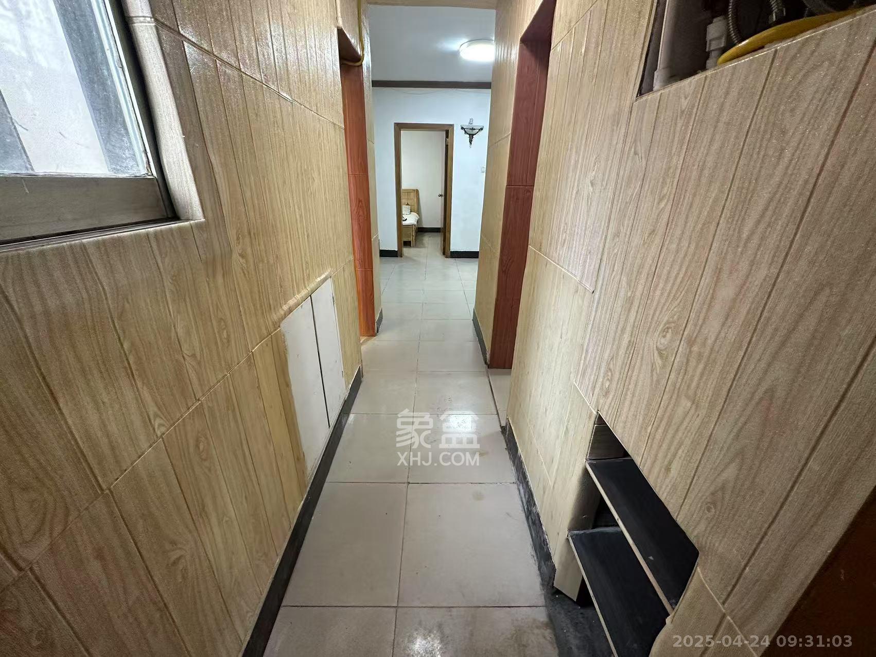 吉景小区 2室2厅1卫 1600.0元/月 吉景小区 2室2厅1卫 1600.0元/月室内图