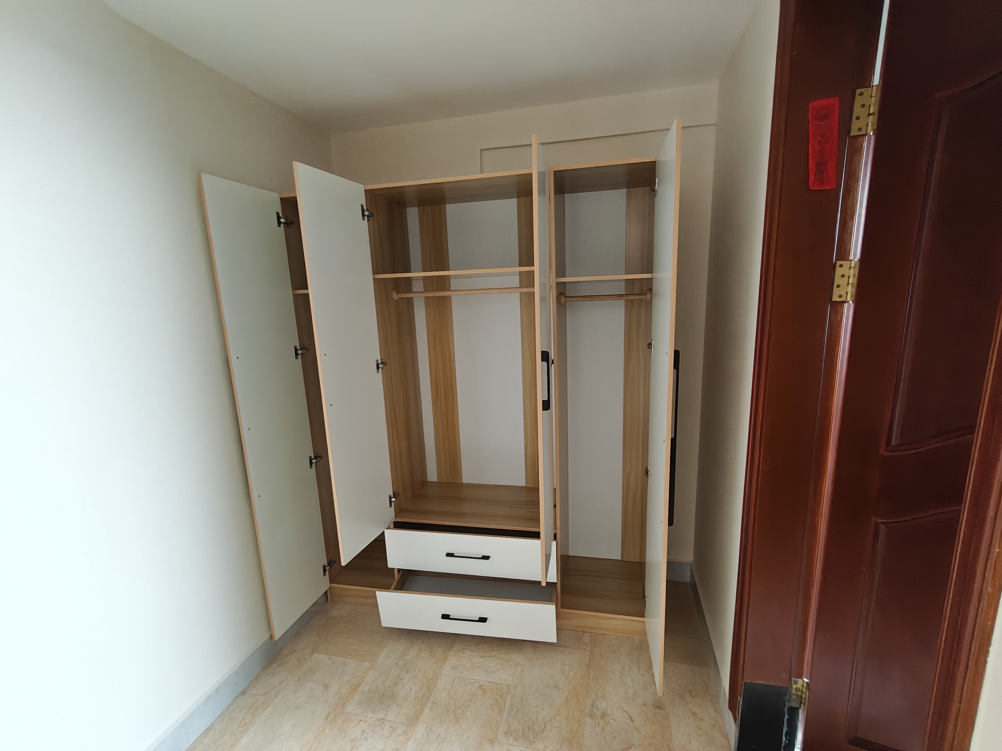 丽晶温泉海景花园二期(丽晶维港、丽晶海景花园) 5室2厅2卫 5500.0元/月 丽晶温泉海景花园二期(丽晶维港、丽晶海景花园) 5室2厅2卫 5500.0元/月户型图