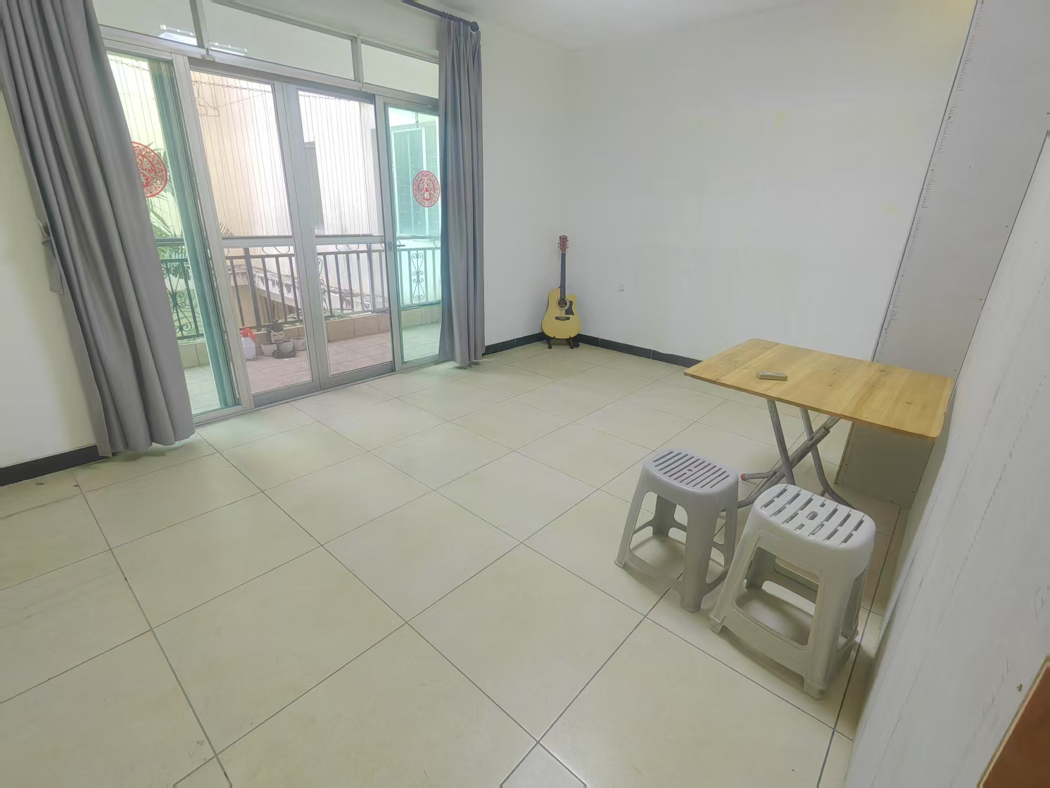 东方文华府 3室2厅1卫 1600.0元/月 东方文华府 3室2厅1卫 1600.0元/月室内图