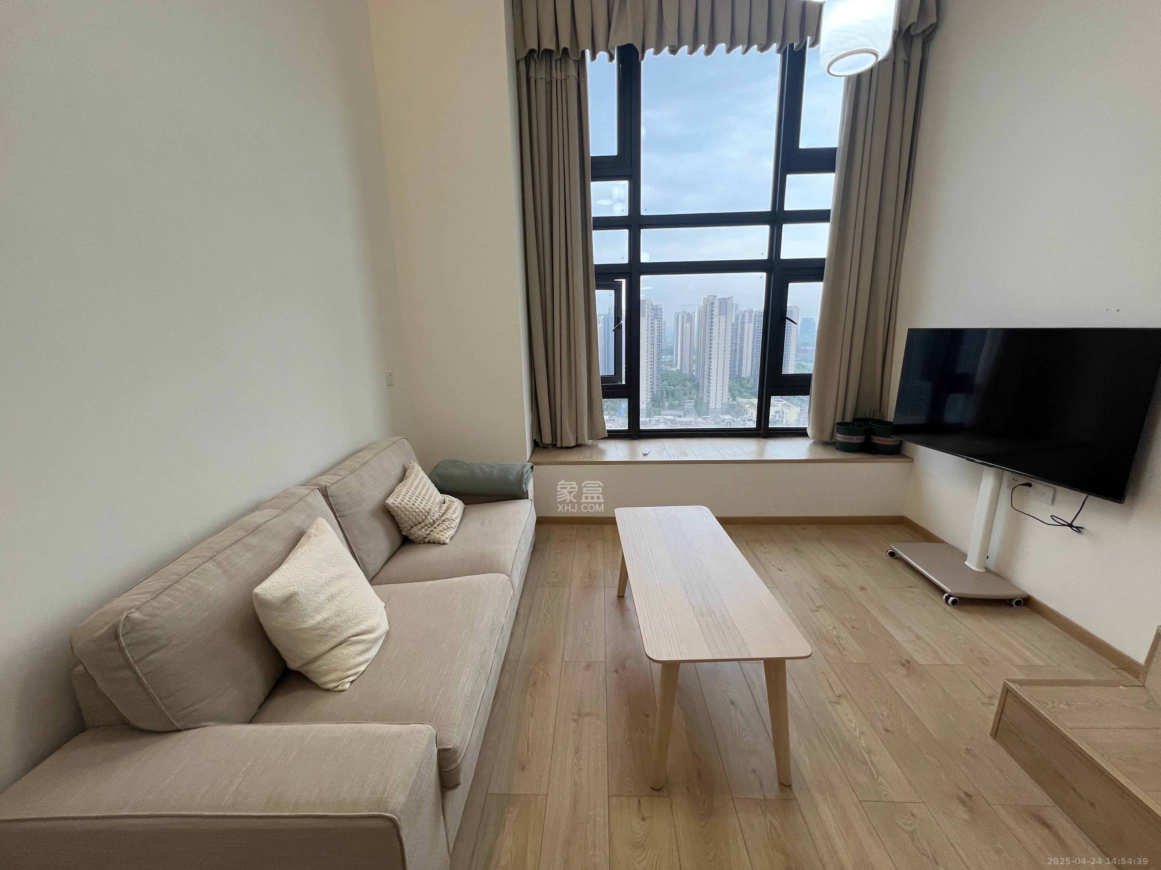 明昇壹城(明昇时代广场)三期 1室1厅1卫 2200.0元/月 明昇壹城(明昇时代广场)三期 1室1厅1卫 2200.0元/月室内图