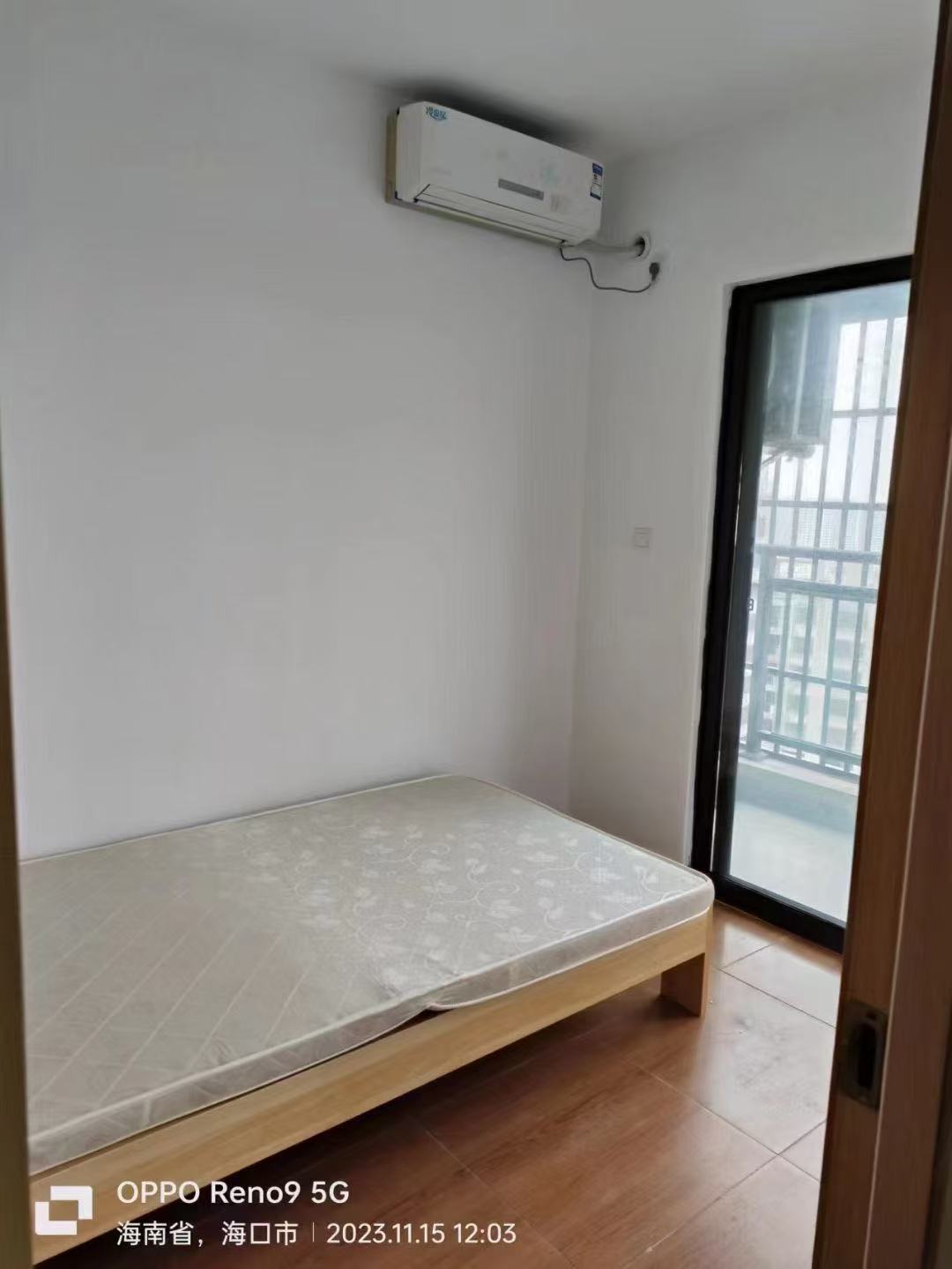 坡博家园三区  2室1厅1卫   2200.00元/月室内图