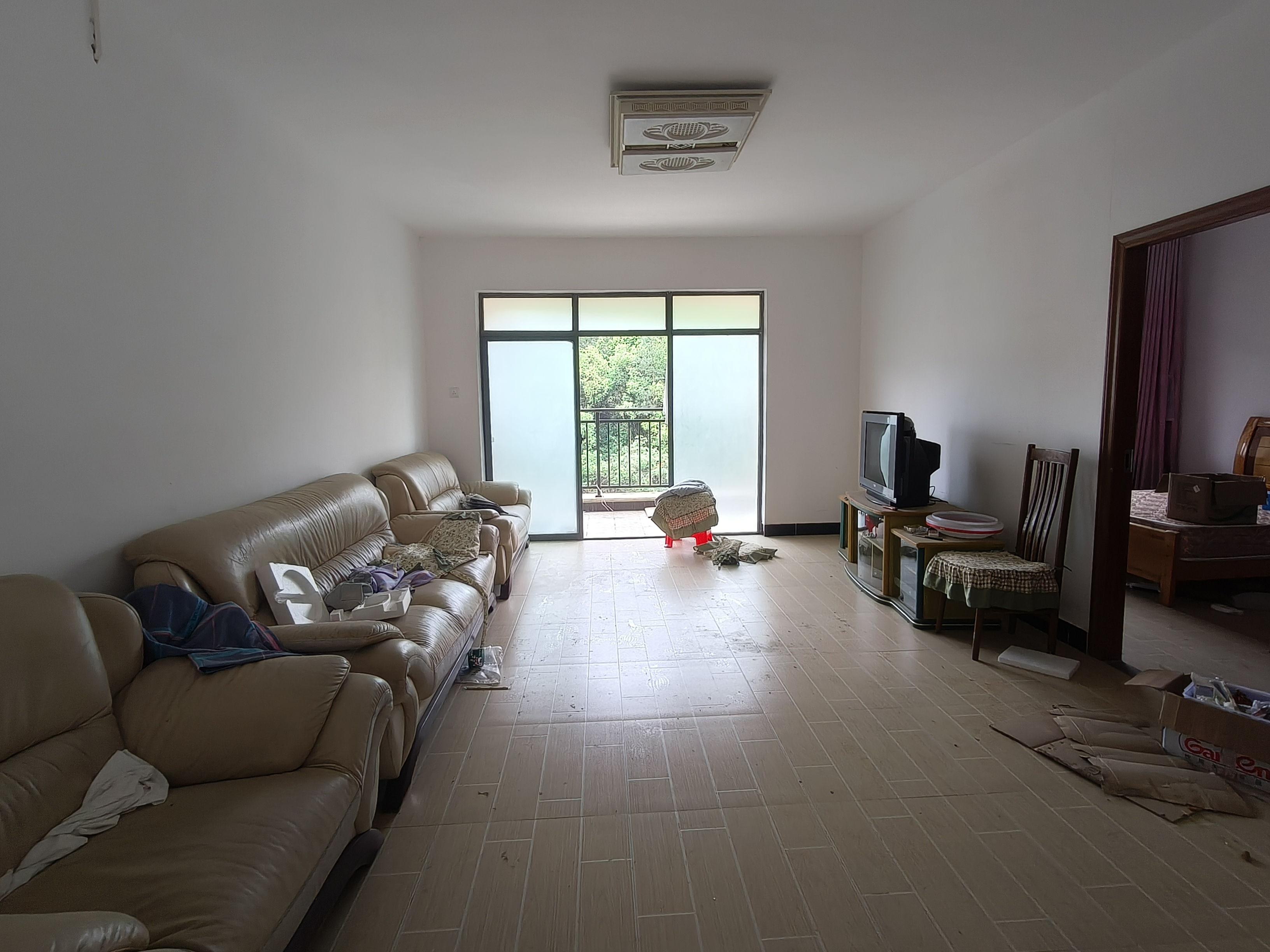 天门壹号 3室2厅2卫 2000.0元/月 天门壹号 3室2厅2卫 2000.0元/月室内图