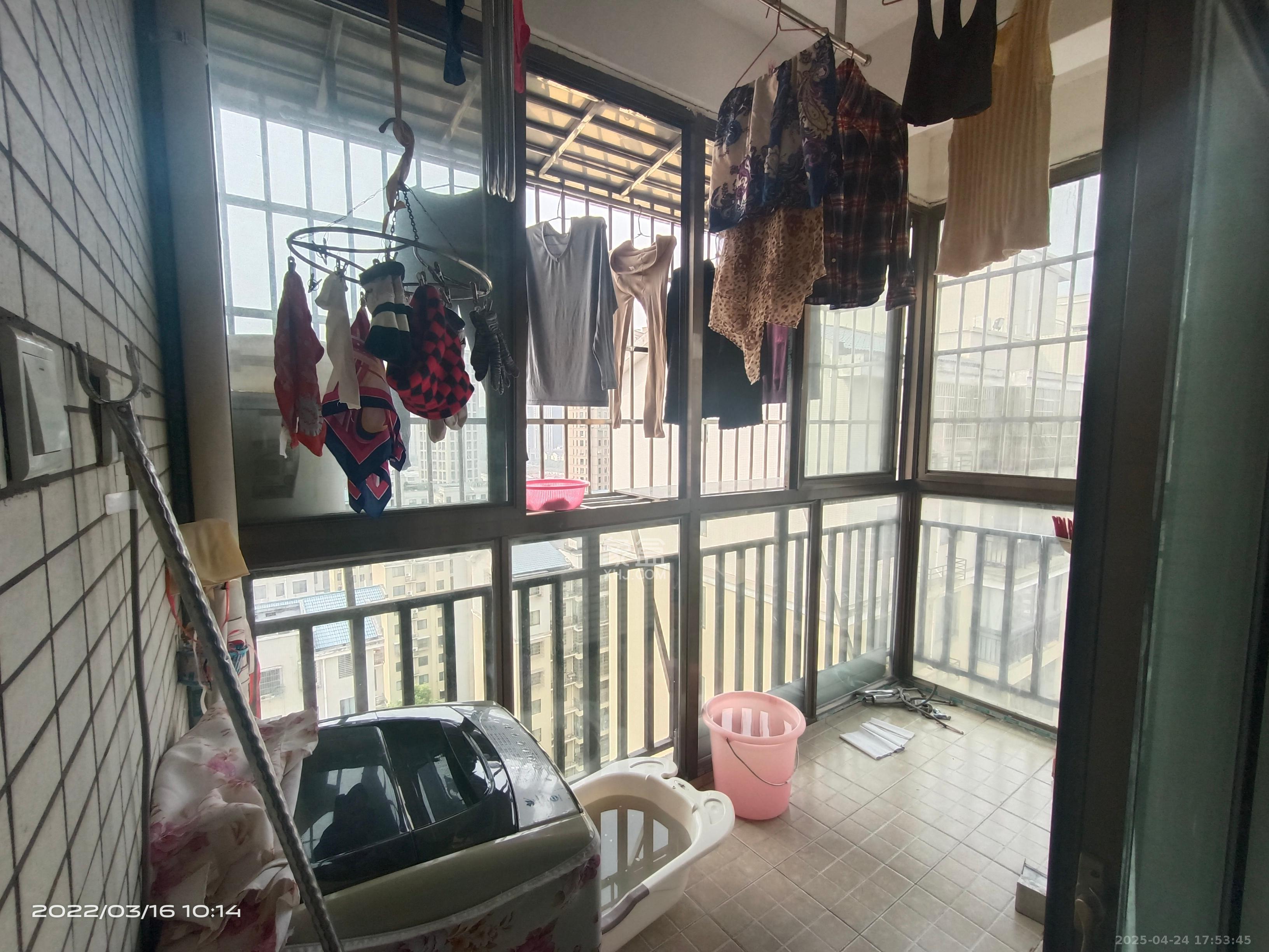 湘核佳苑  2室2厅1卫    2000.0元/月室内图