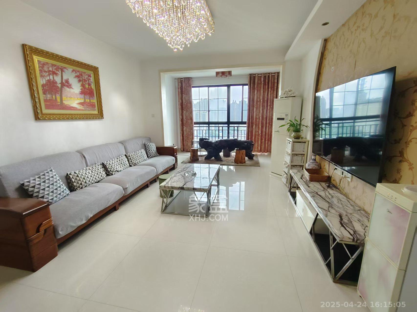 盘龙名府 3室2厅1卫 1600.0元/月 盘龙名府 3室2厅1卫 1600.0元/月室内图