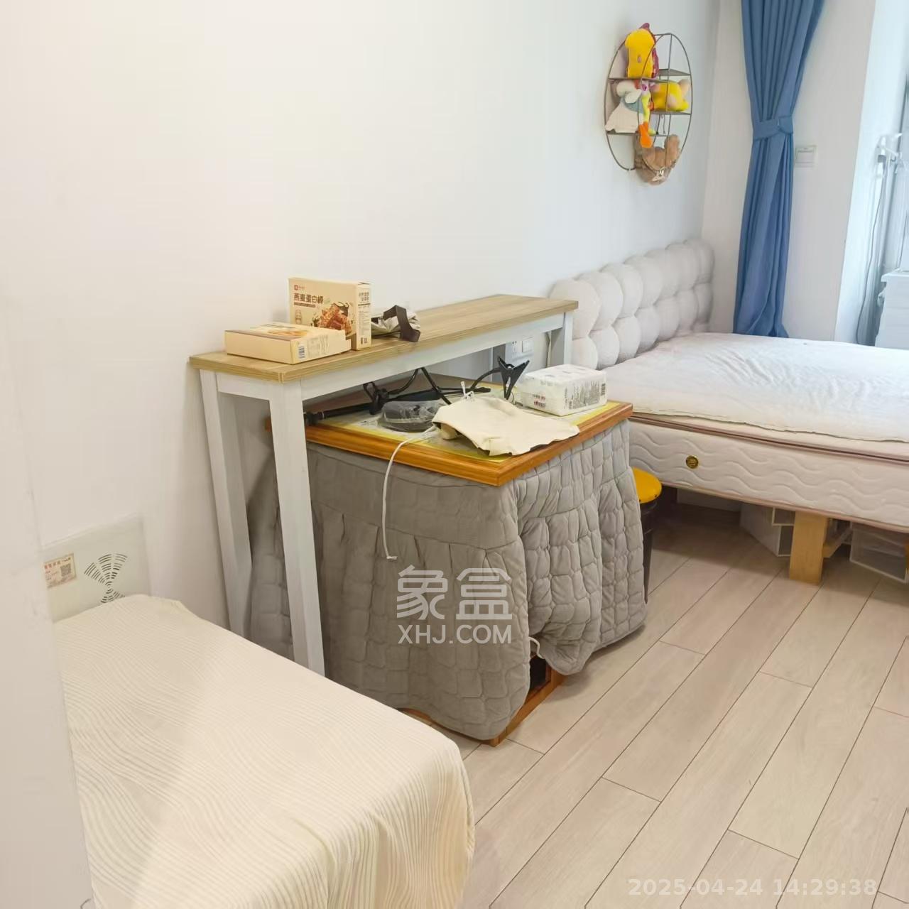 万科金域缇香  1室1厅1卫   1600.00元/月室内图