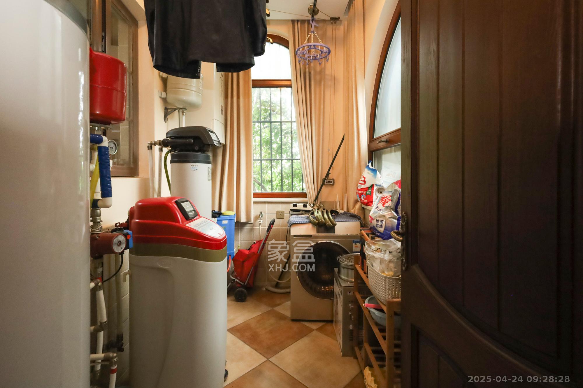 万业巴厘岛 1室0厅0卫 450.0万 万业巴厘岛 1室0厅0卫 450.0万其他