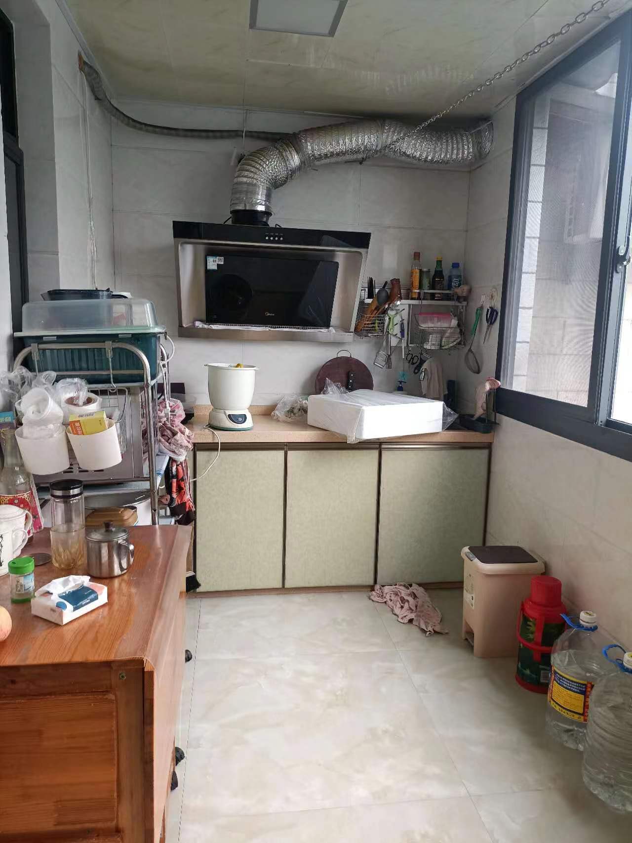 听海南国印象 1室0厅1卫 65.0万 听海南国印象 1室0厅1卫 65.0万室内图