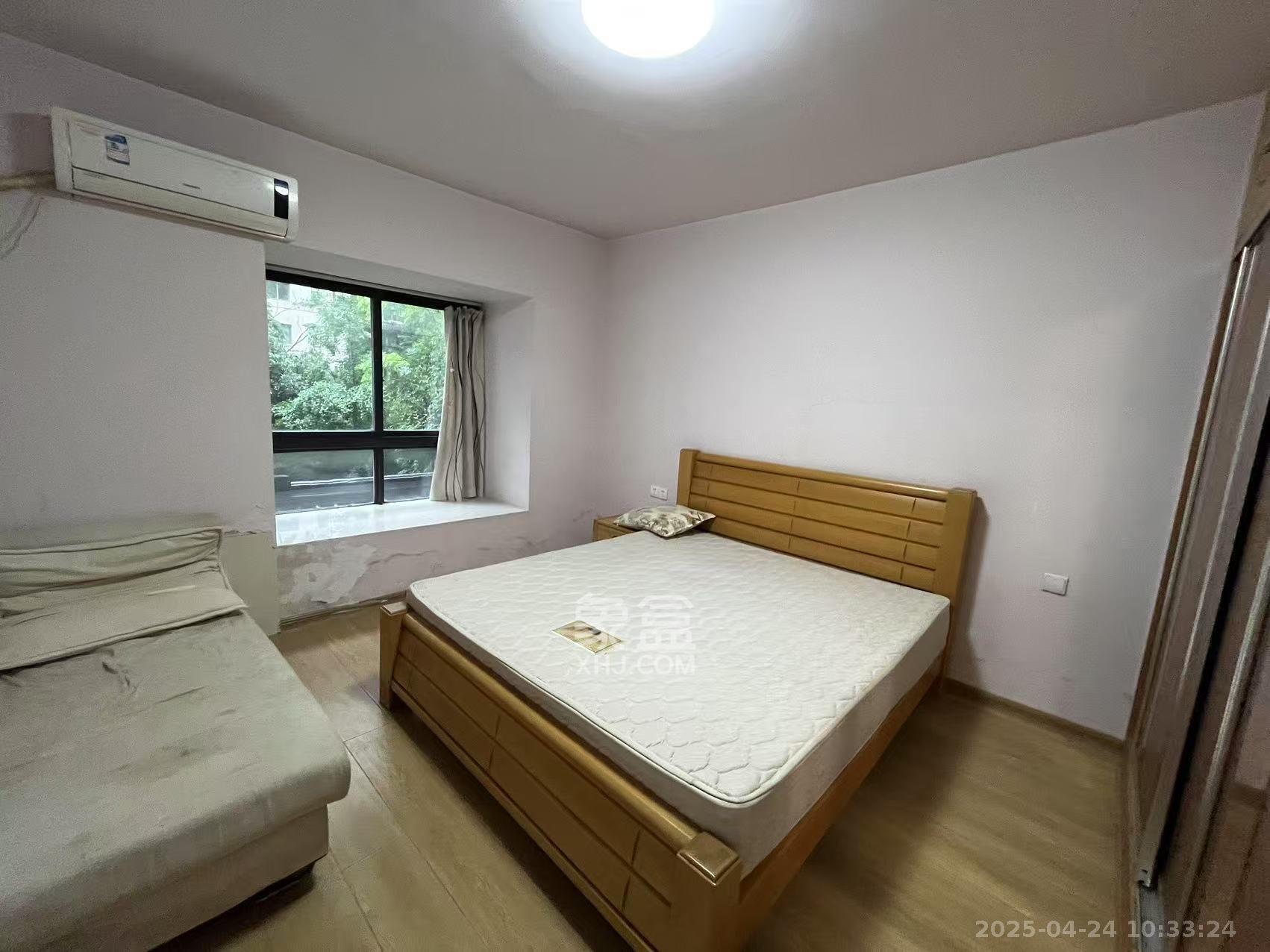 嘉宇盛世华章 3室2厅2卫 2600.0元/月 嘉宇盛世华章 3室2厅2卫 2600.0元/月室内图