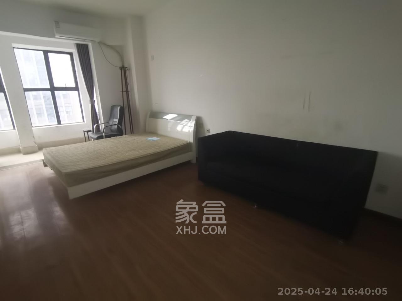 万科魅力之城  1室1厅1卫   1200.00元/月室内图