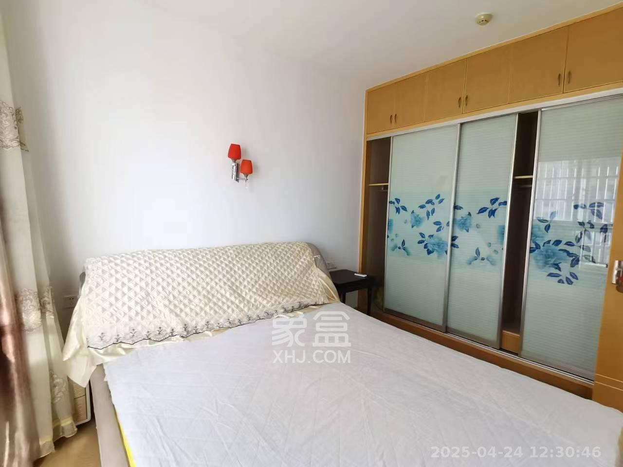 伍家岭生活广场  2室1厅1卫   2200.00元/月室内图