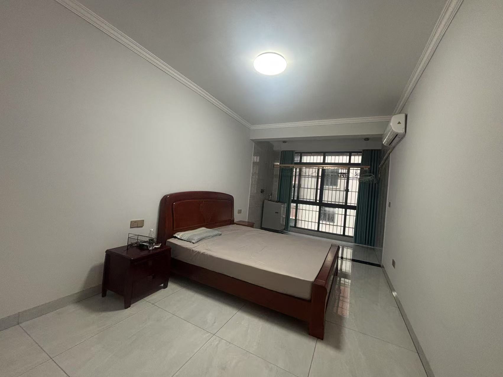 大明安置小区 3室2厅2卫 1280.0元/月 大明安置小区 3室2厅2卫 1280.0元/月室内图